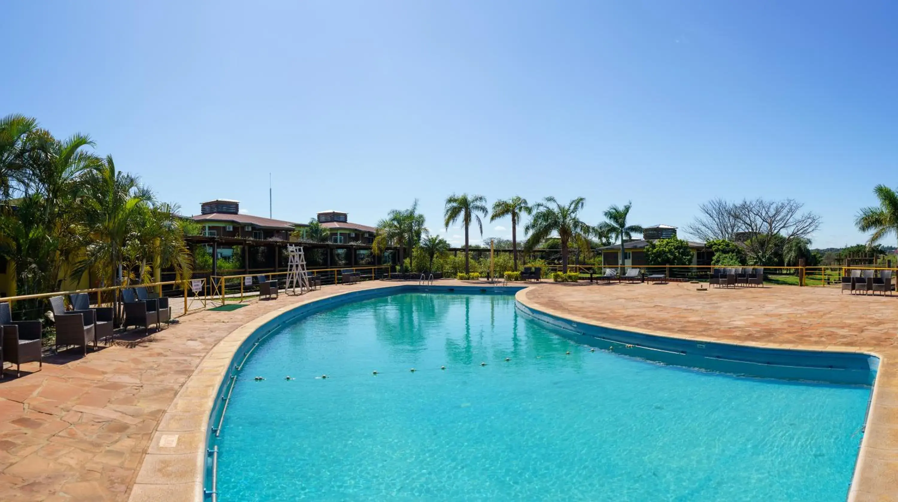 Swimming pool in Hotel Maitei Posadas Swimming pool in Hotel Maitei Posadas