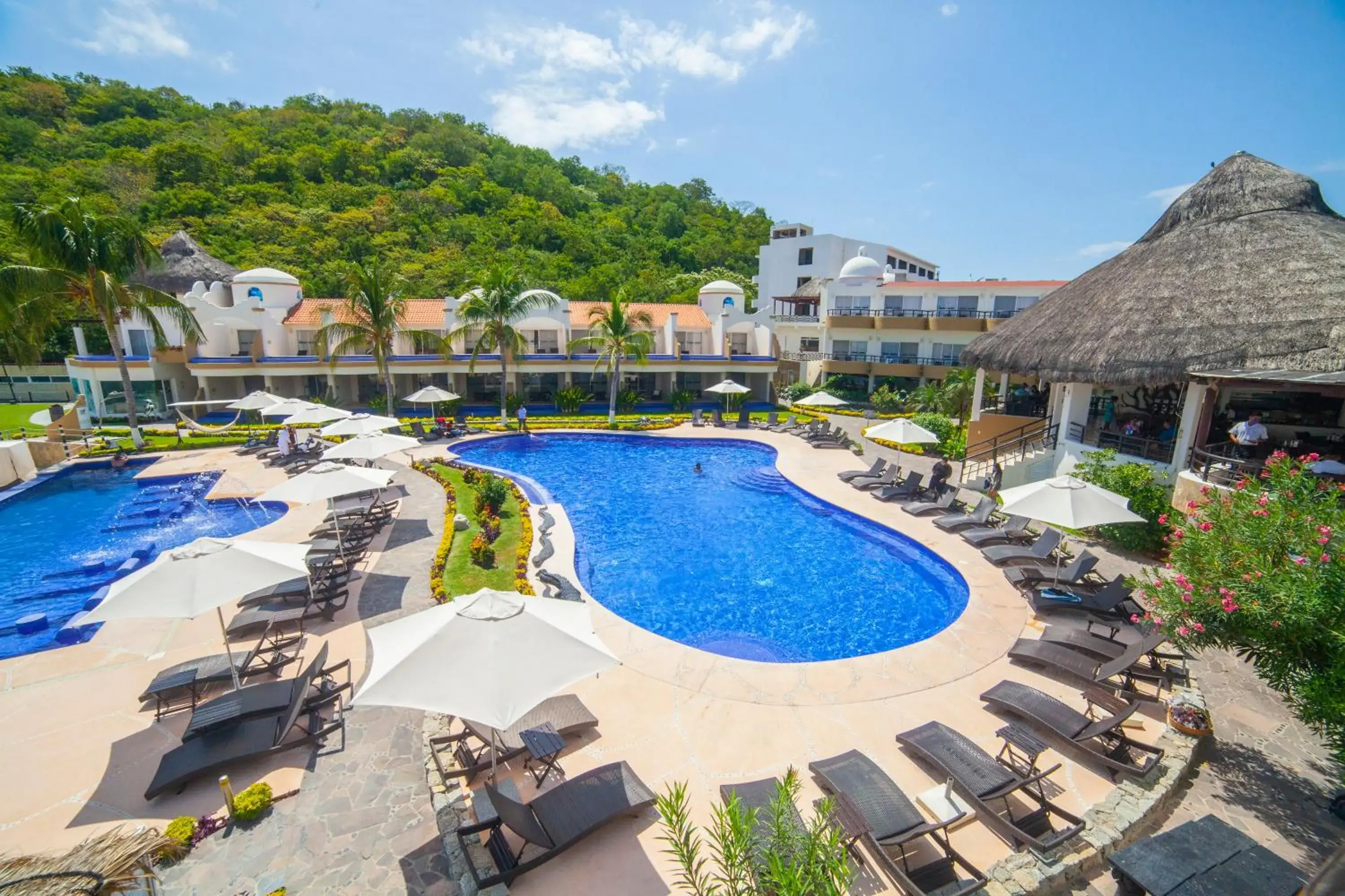 Swimming pool in Quinta Bella Huatulco Swimming pool in Quinta Bella Huatulco