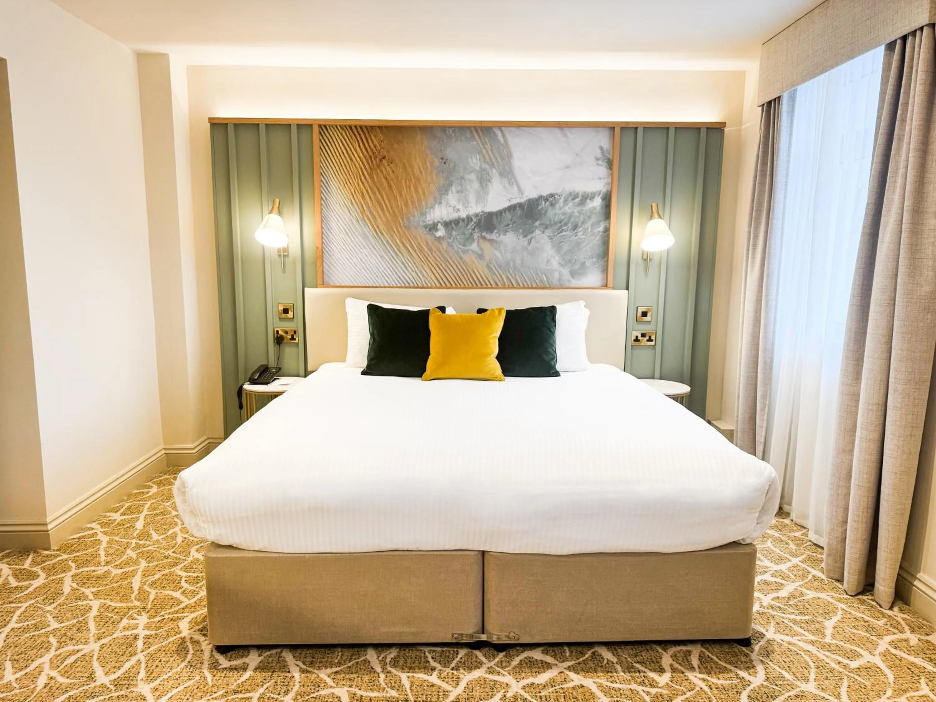 Bed in The Hermitage Hotel - OCEANA COLLECTION