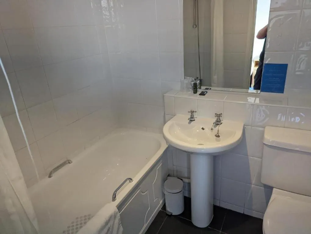 Bathroom in The Hermitage Hotel - OCEANA COLLECTION