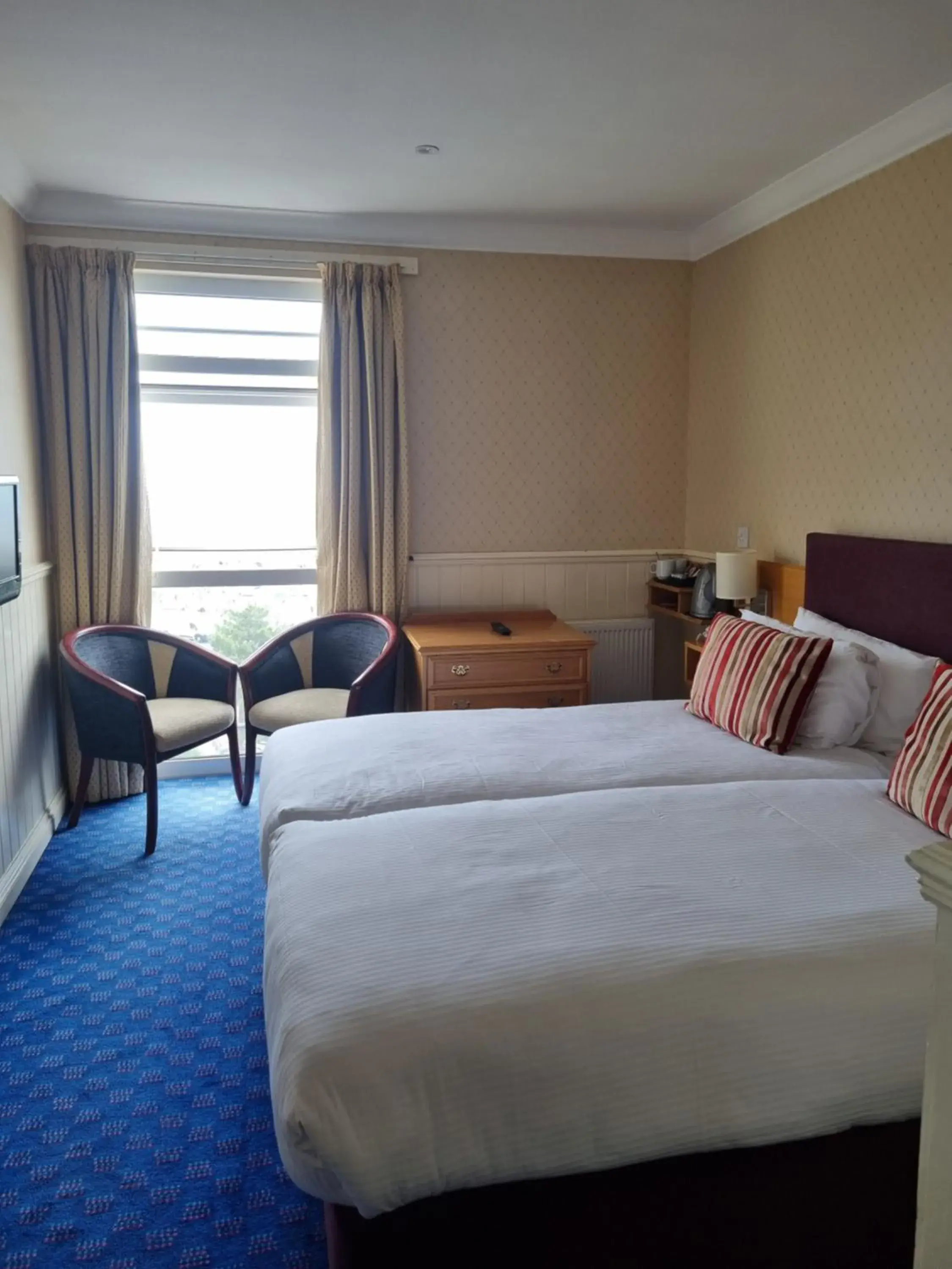 Compact Twin Room with Sea View in The Hermitage Hotel - OCEANA COLLECTION Compact Twin Room with Sea View in The Hermitage Hotel - OCEANA COLLECTION