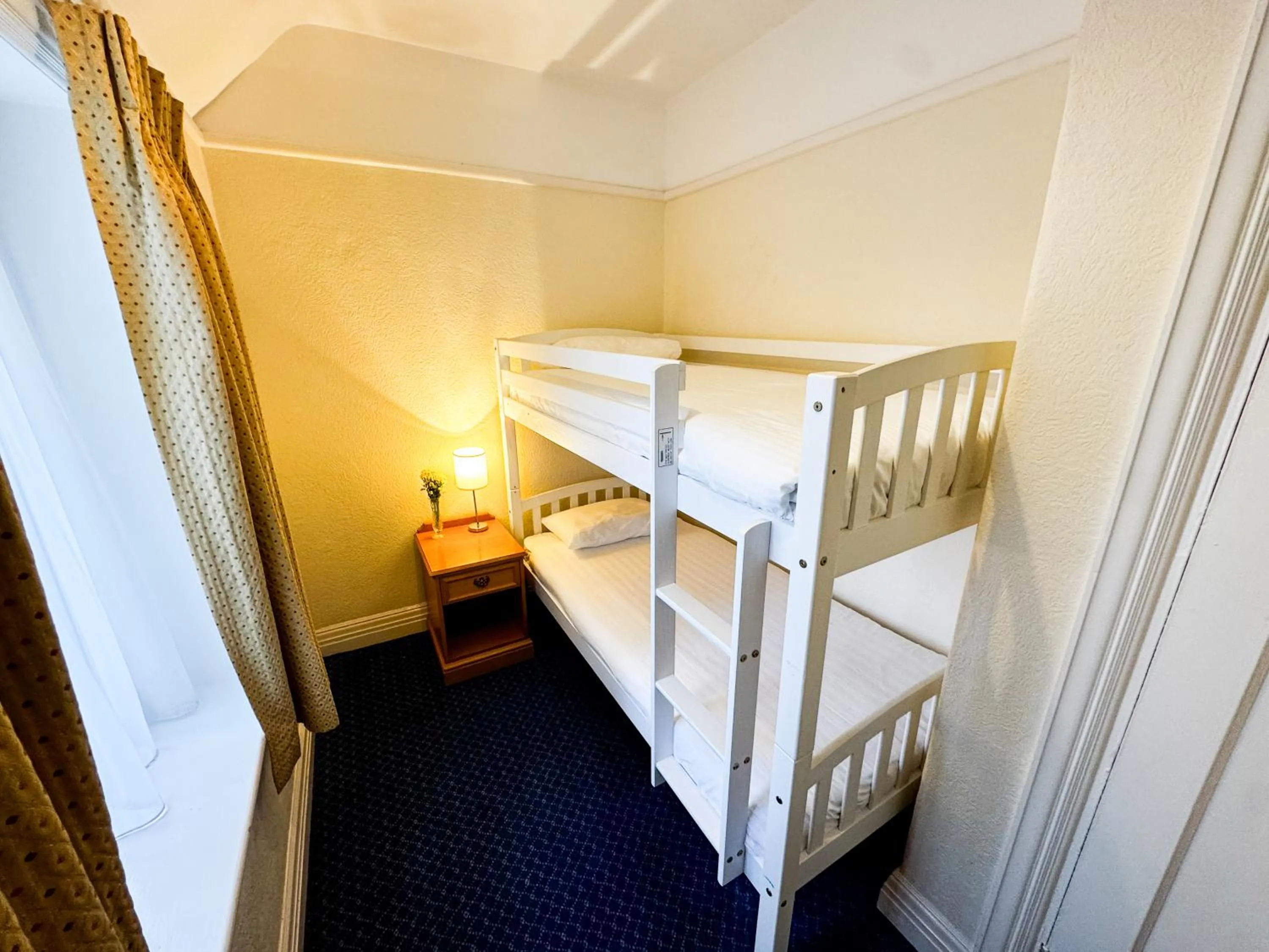 Bedroom, Bed in The Hermitage Hotel - OCEANA COLLECTION