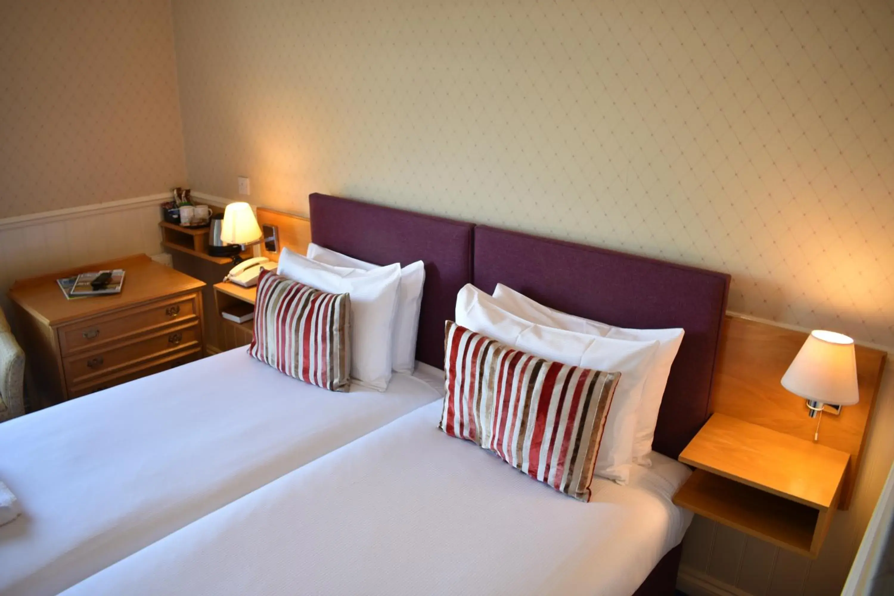 Compact Twin Room with Sea View in The Hermitage Hotel - OCEANA COLLECTION Compact Twin Room with Sea View in The Hermitage Hotel - OCEANA COLLECTION