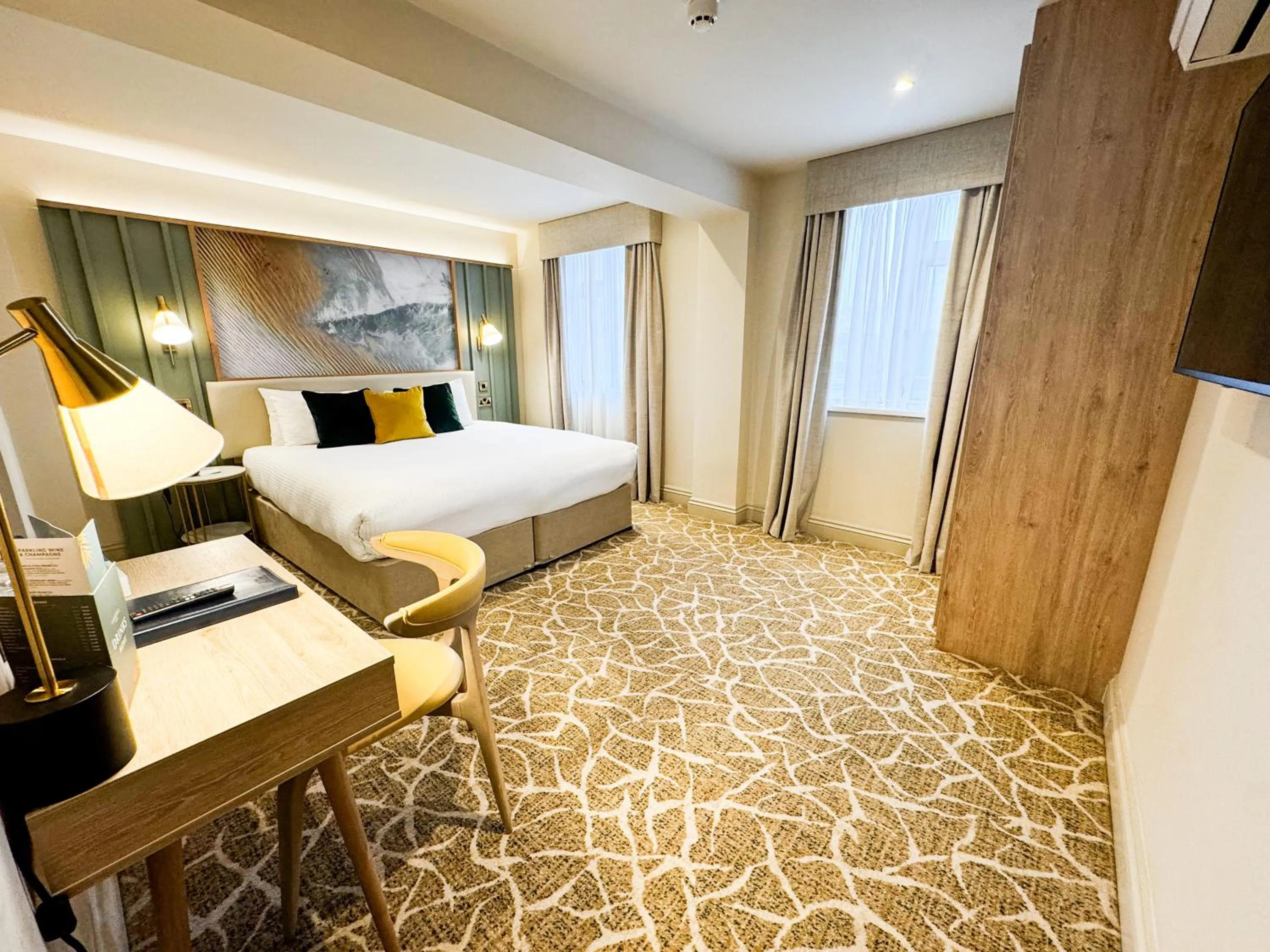 Bed in The Hermitage Hotel - OCEANA COLLECTION