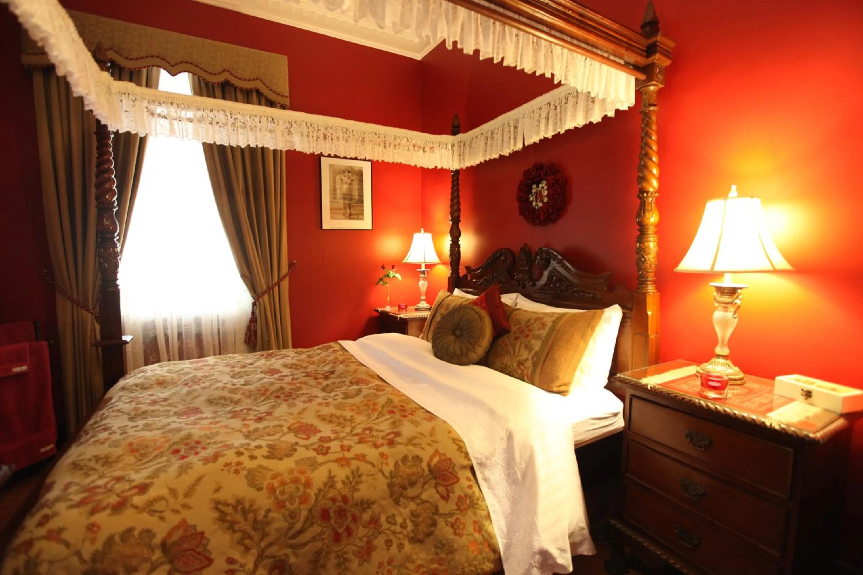 Bedroom, Bed in Mountain Whispers Varenna Luxury