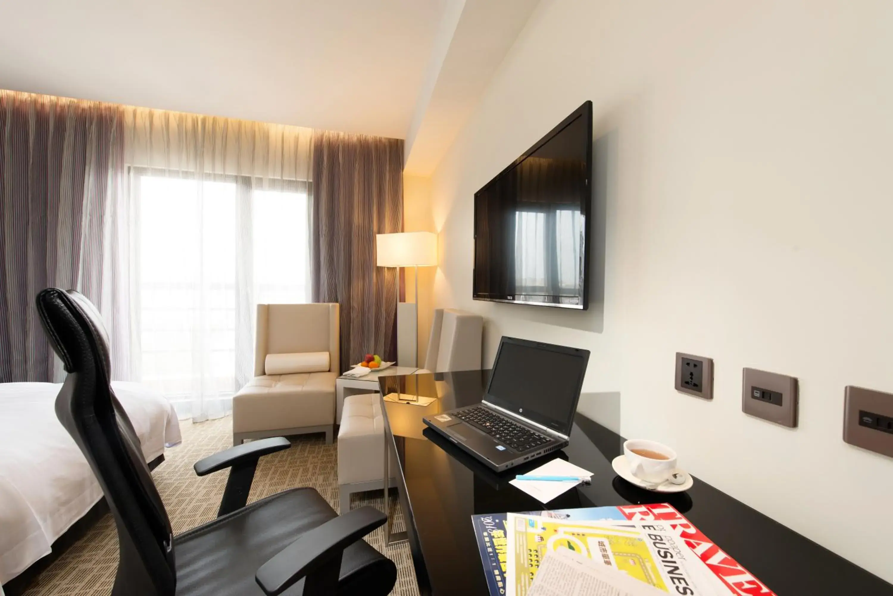 Photo of the whole room in Forte Hotel Changhua Photo of the whole room in Forte Hotel Changhua