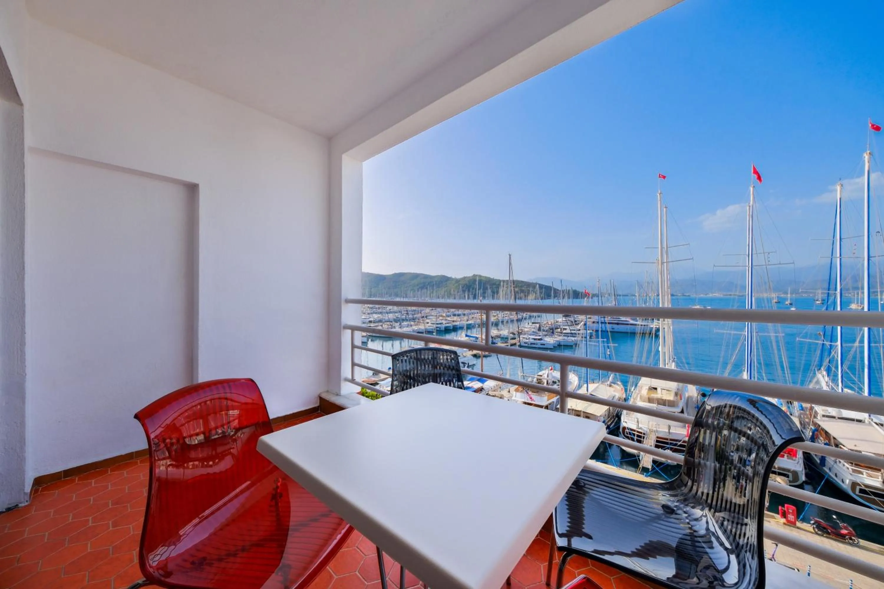 Balcony/Terrace in Körfez Residence