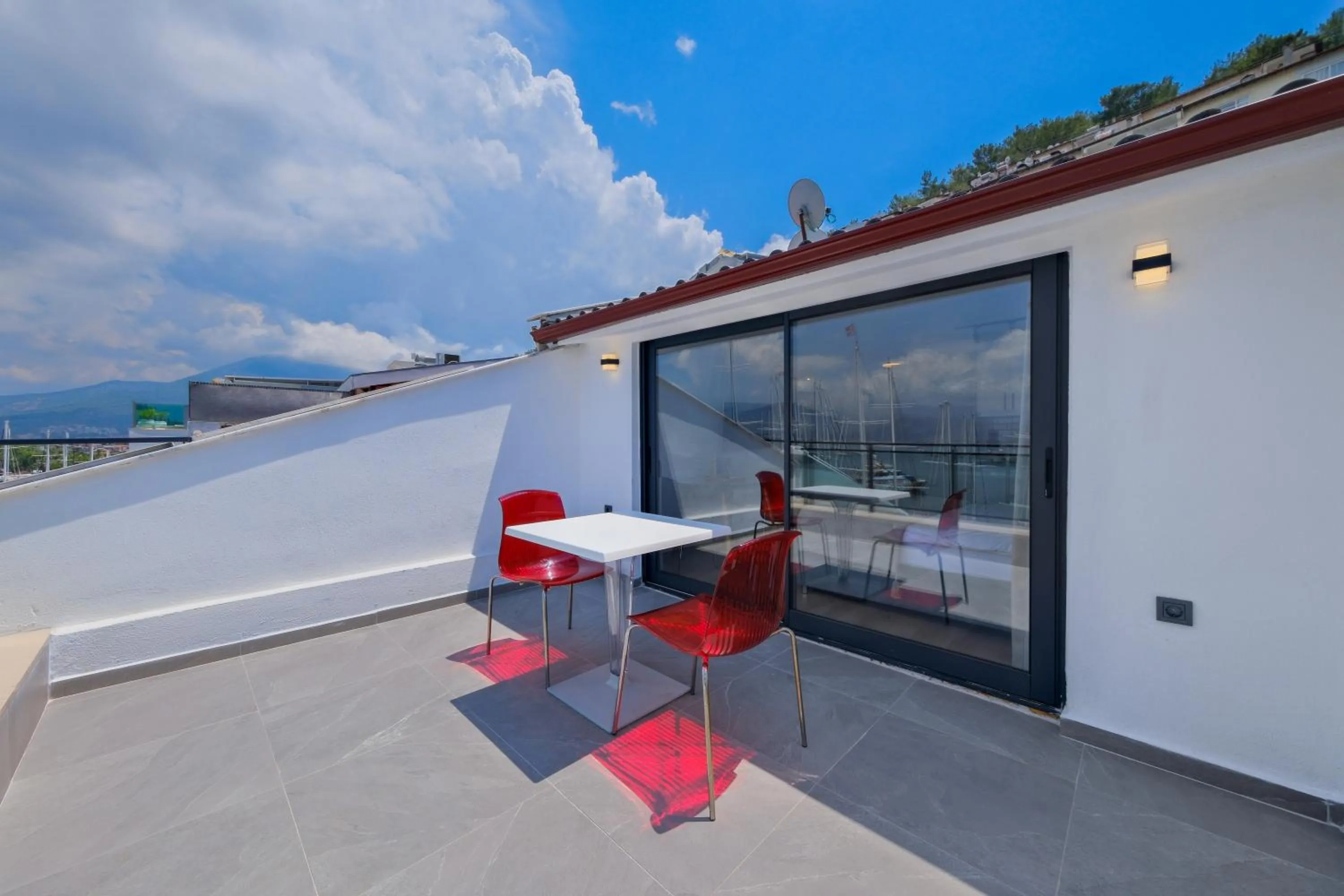 Balcony/Terrace in Körfez Residence
