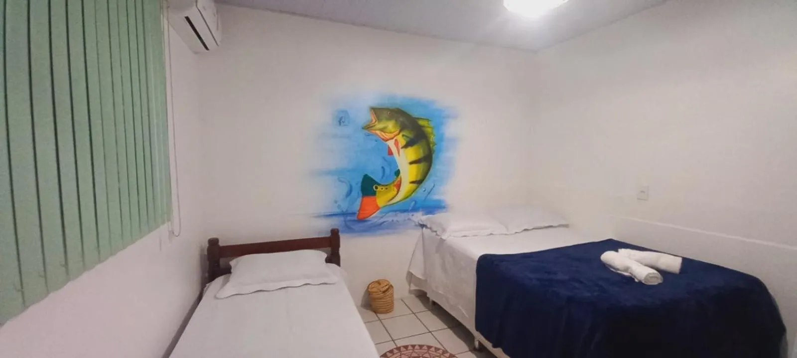 Photo of the whole room, Bed in Pousada Angatu alter