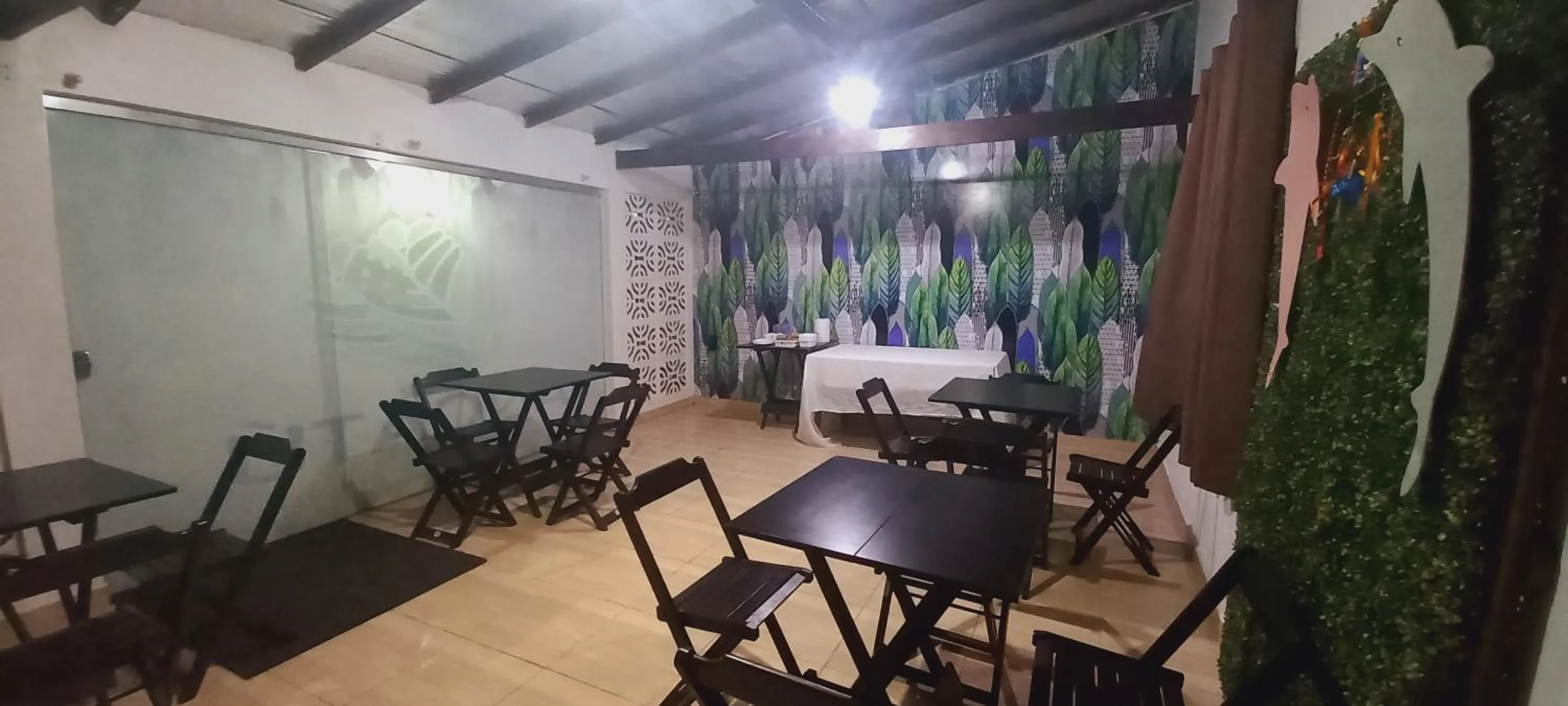 Dining area in Pousada Angatu alter