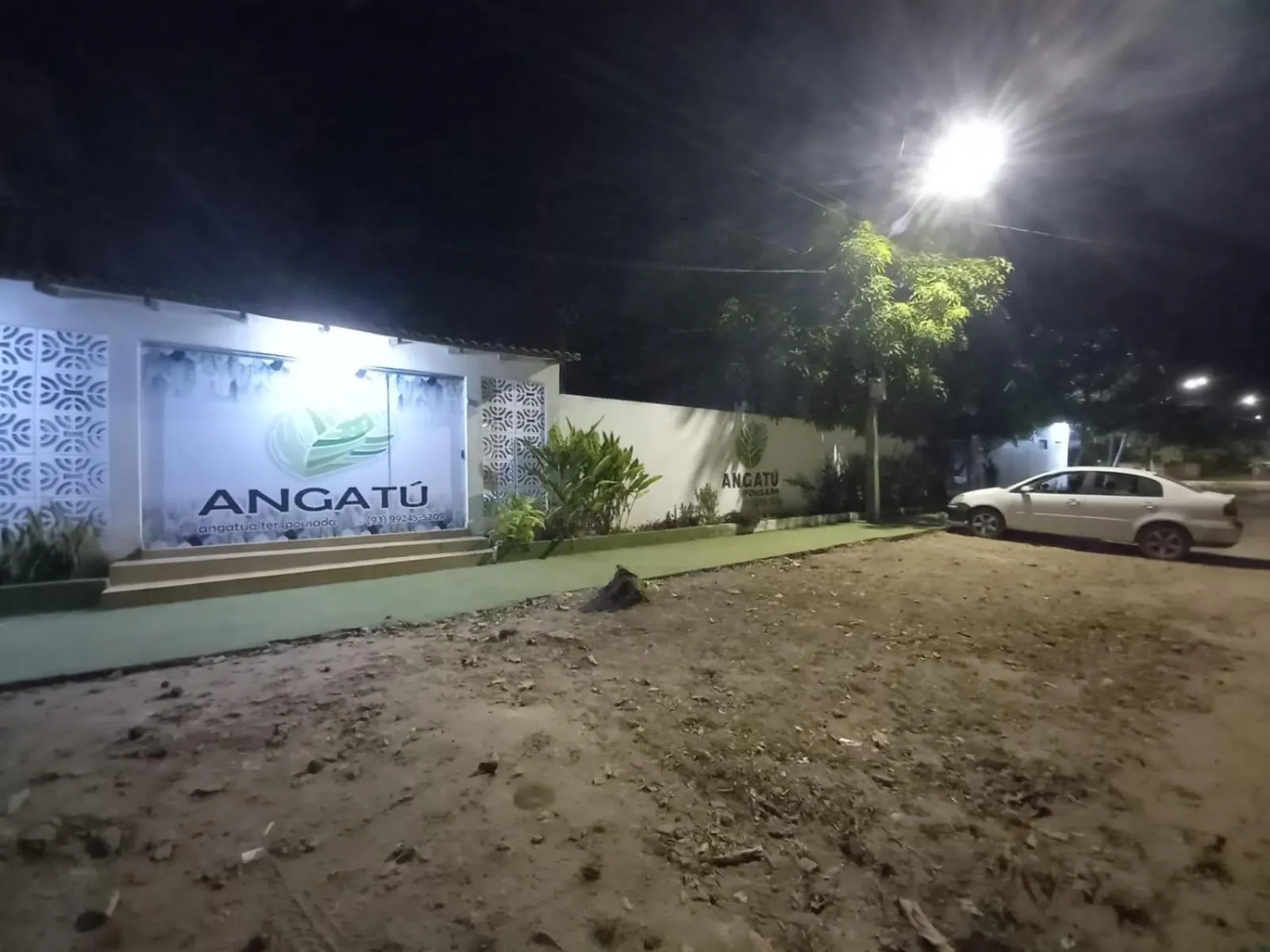 Property building in Pousada Angatu alter