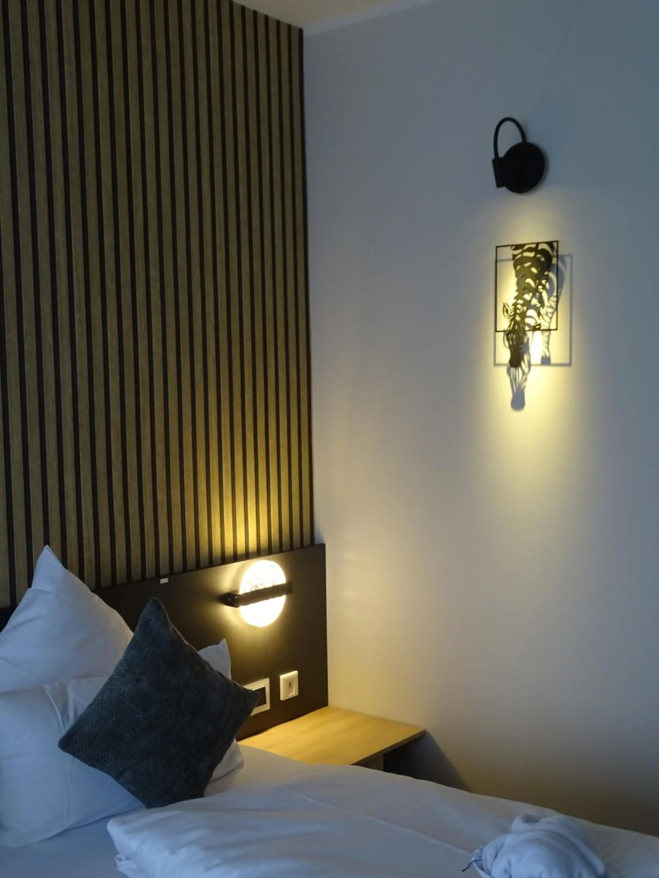 Photo of the whole room, Bed in Flair Hotel zur Therme