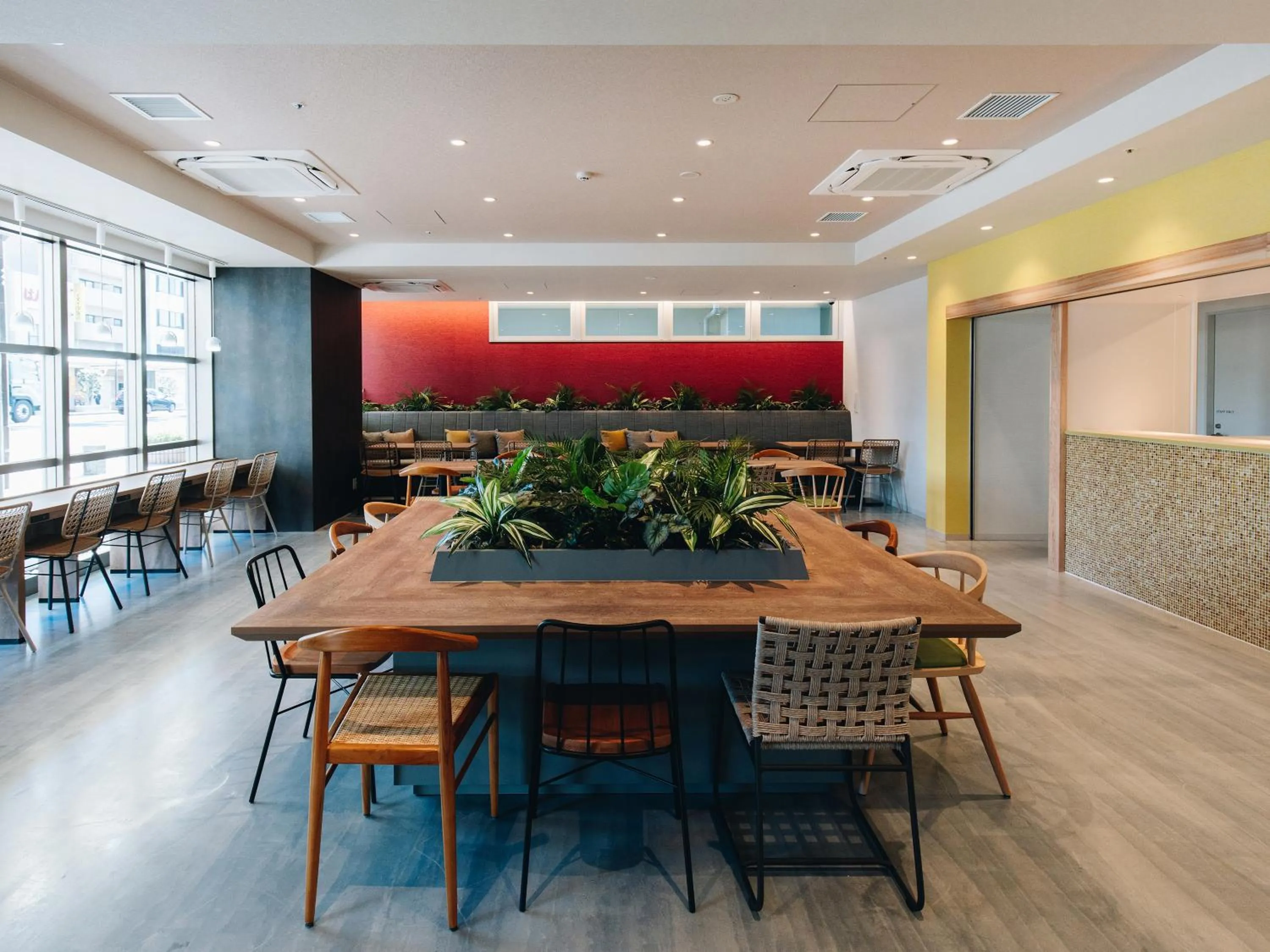 Restaurant/places to eat in Prince Smart Inn Miyazaki