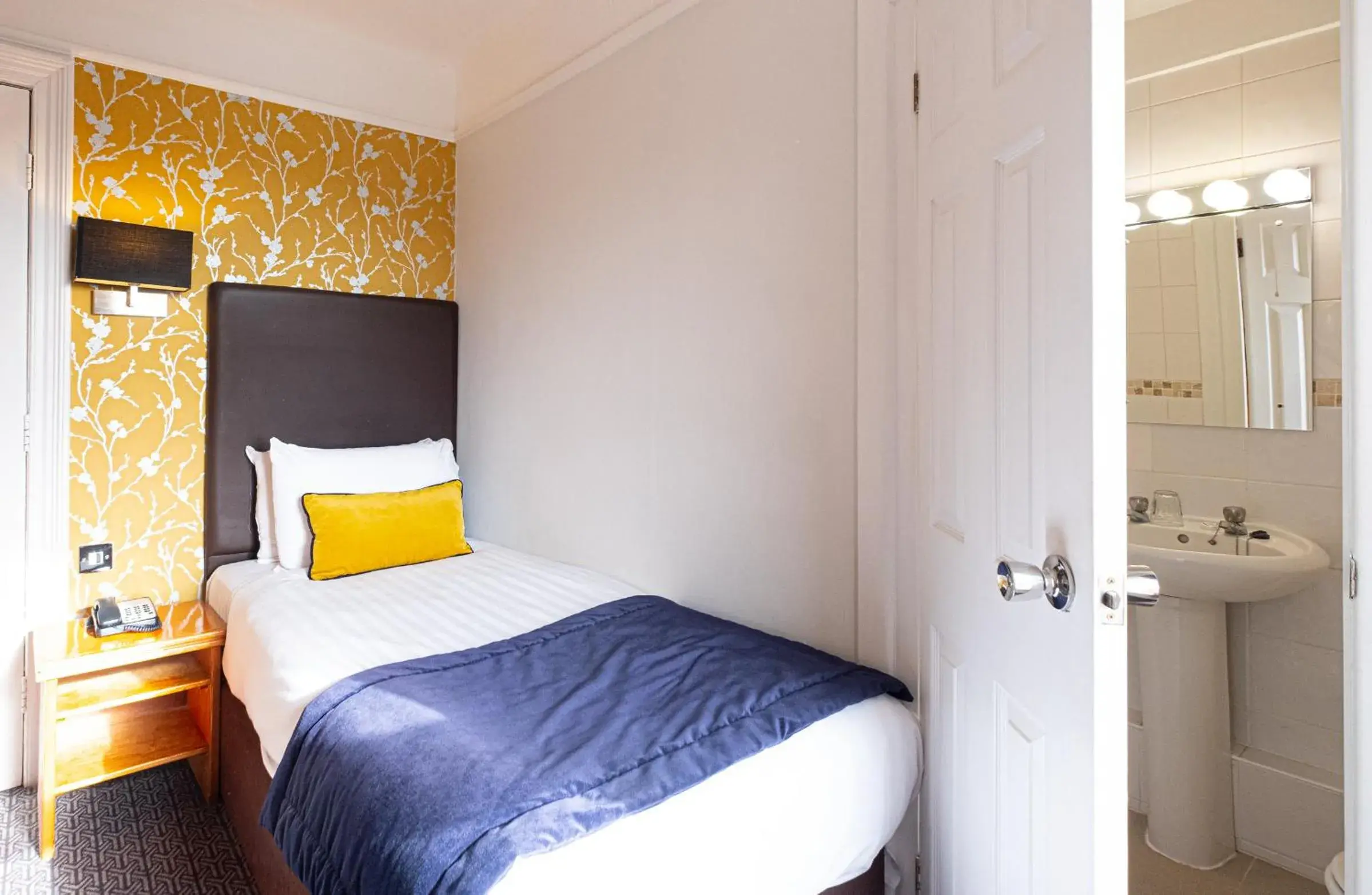 Single Room in Durley Dean Single Room in Durley Dean