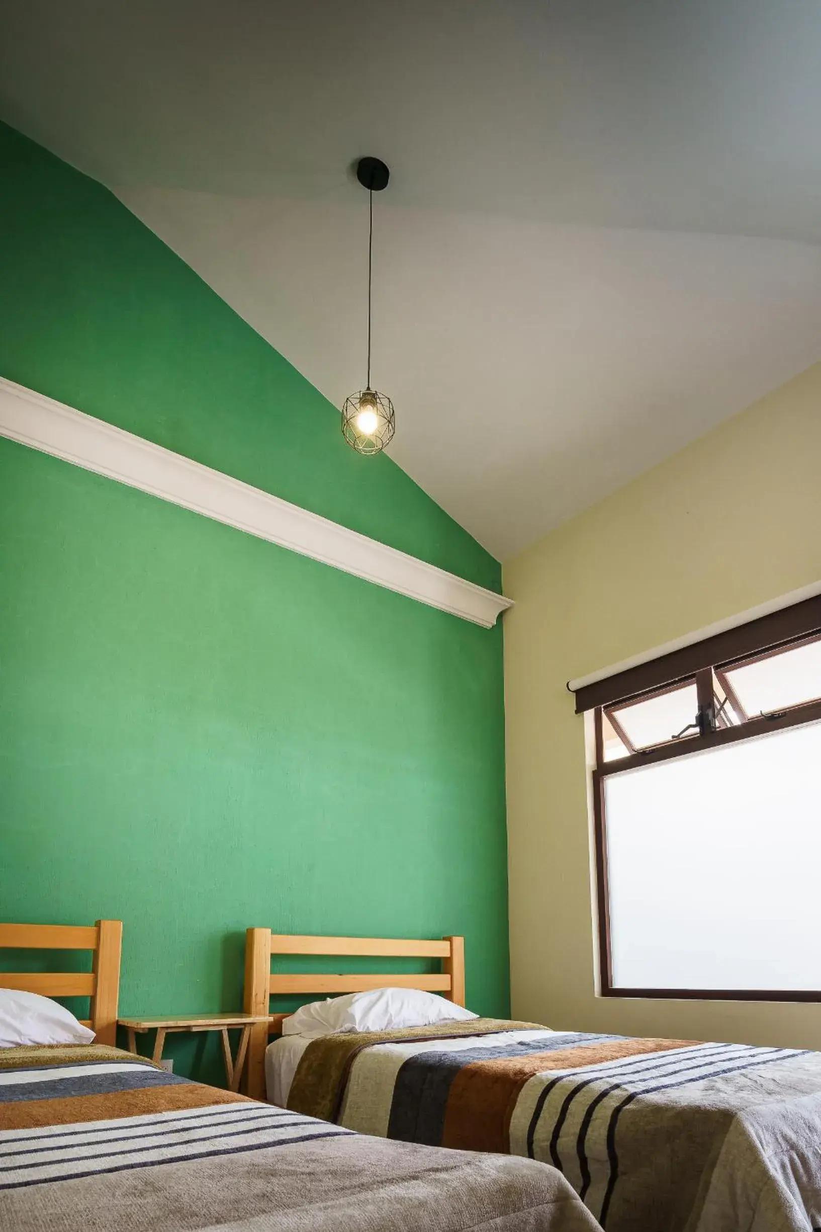 Twin Room with Shared Bathroom in Tierra Alta Hostal Twin Room with Shared Bathroom in Tierra Alta Hostal