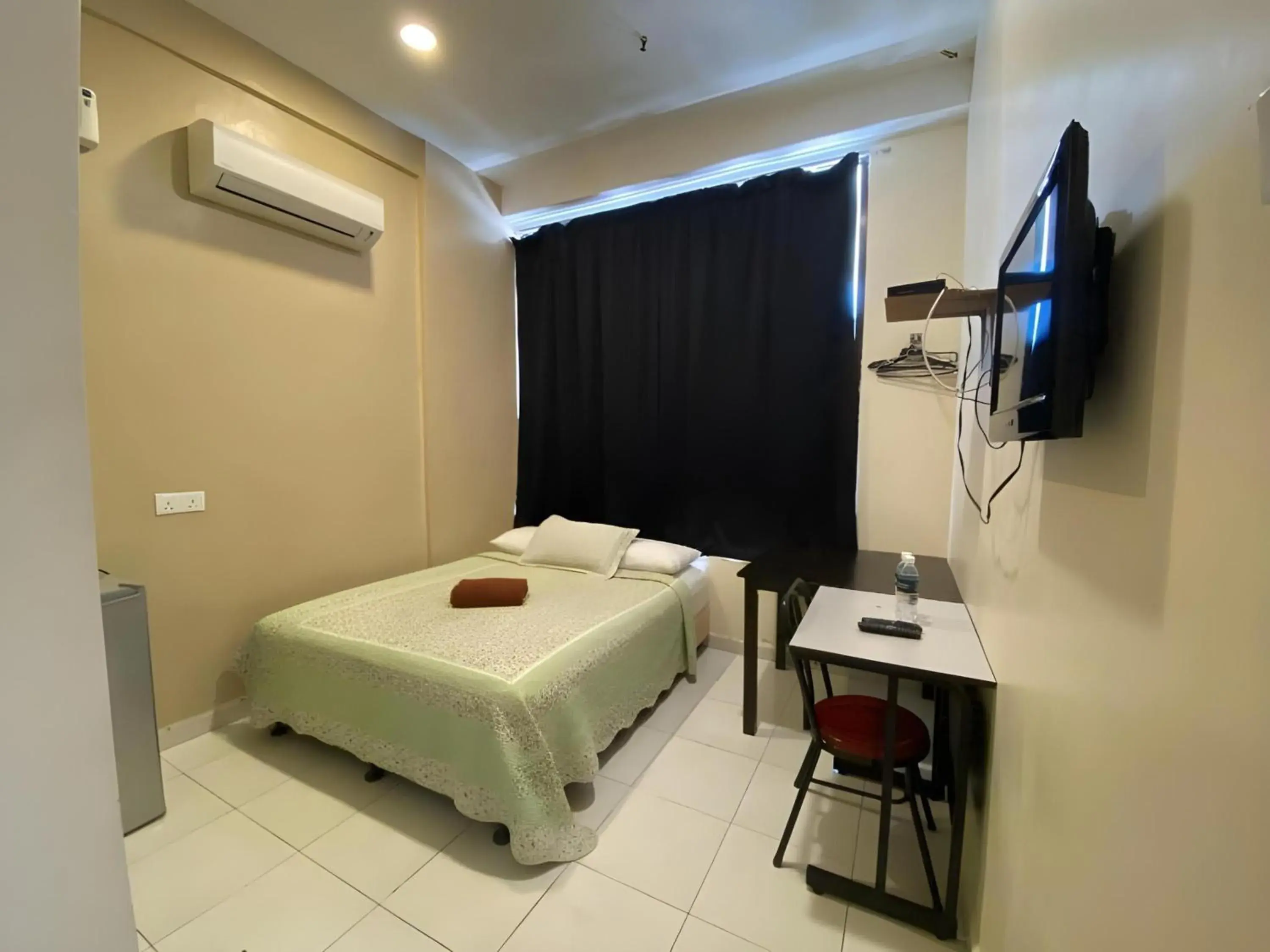 Photo of the whole room, Bed in Hotel O My Budget Home Photo of the whole room, Bed in Hotel O My Budget Home