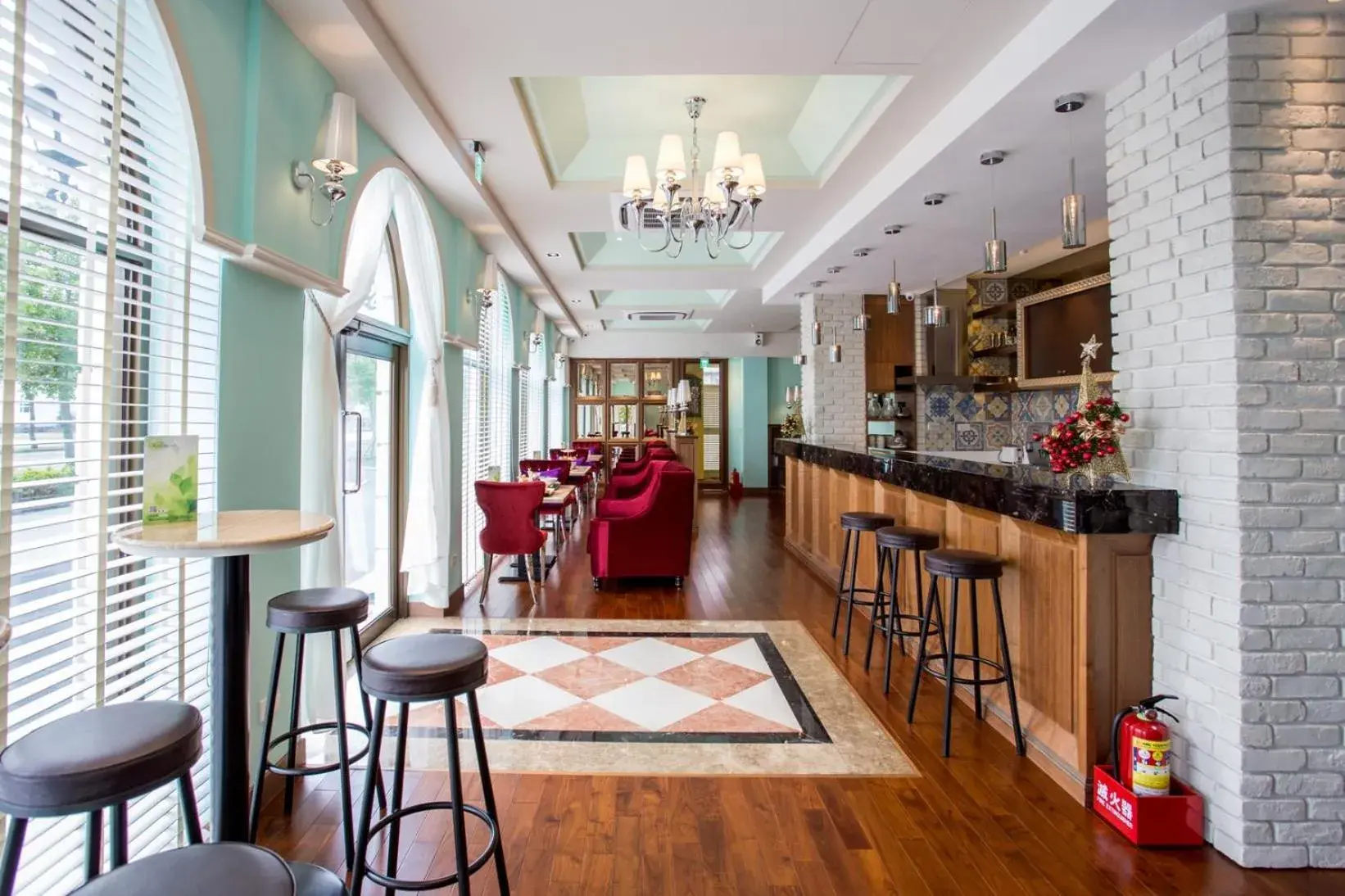 Restaurant/places to eat in Aleex Villa Restaurant/places to eat in Aleex Villa