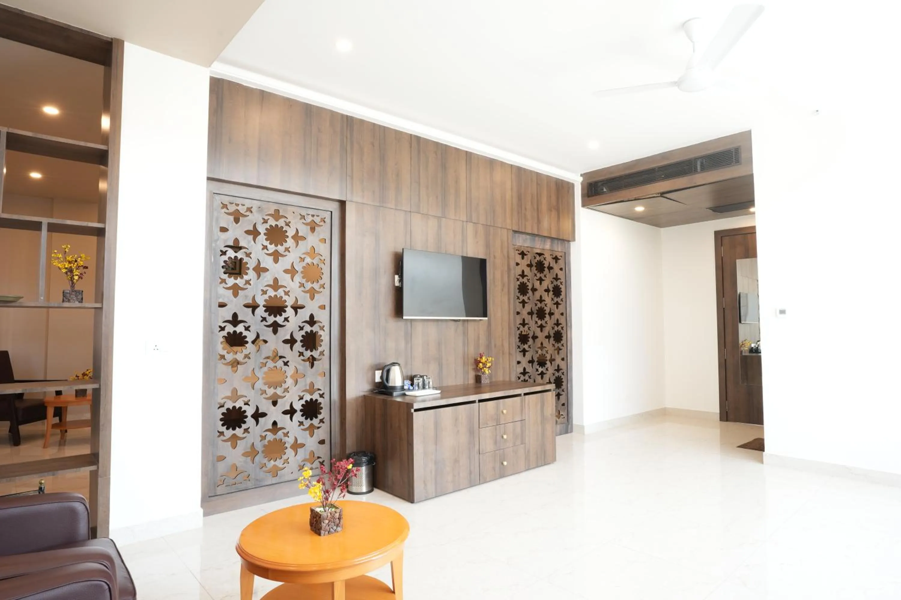 TV and multimedia in Stamps by Eight Continents, Jodhpur