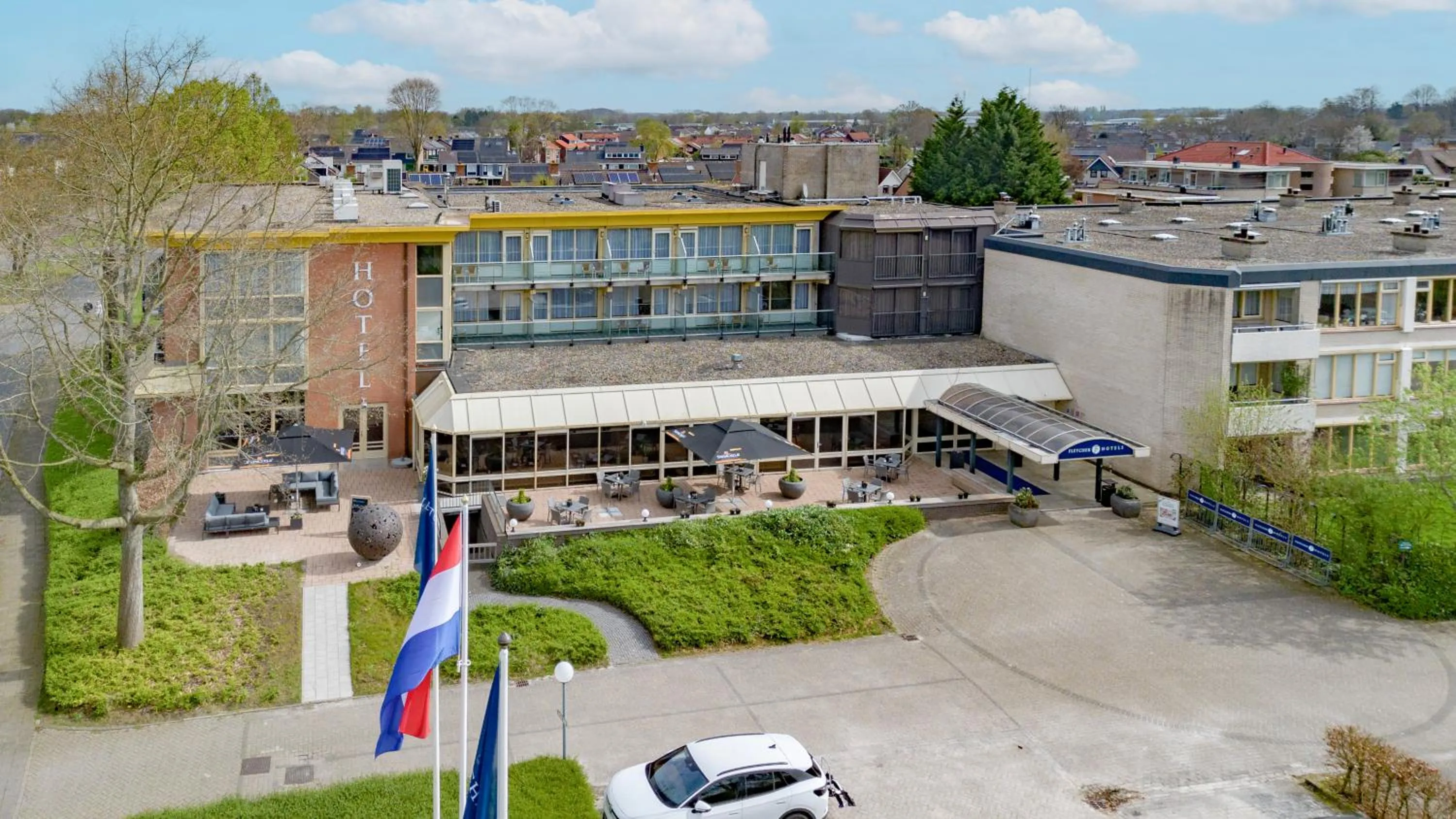 Property building in Fletcher Hotel-Restaurant Langewold