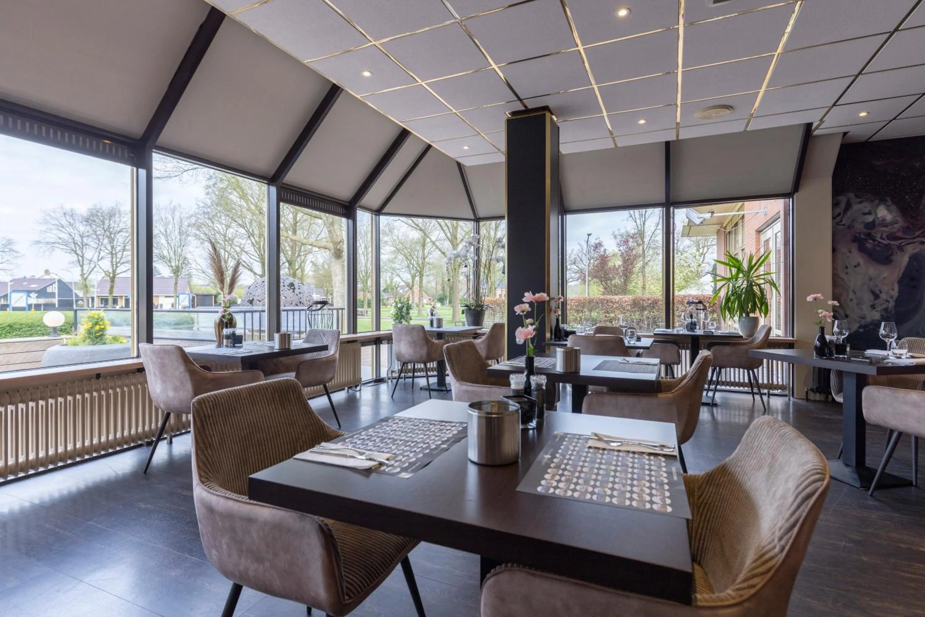 Restaurant/places to eat in Fletcher Hotel-Restaurant Langewold