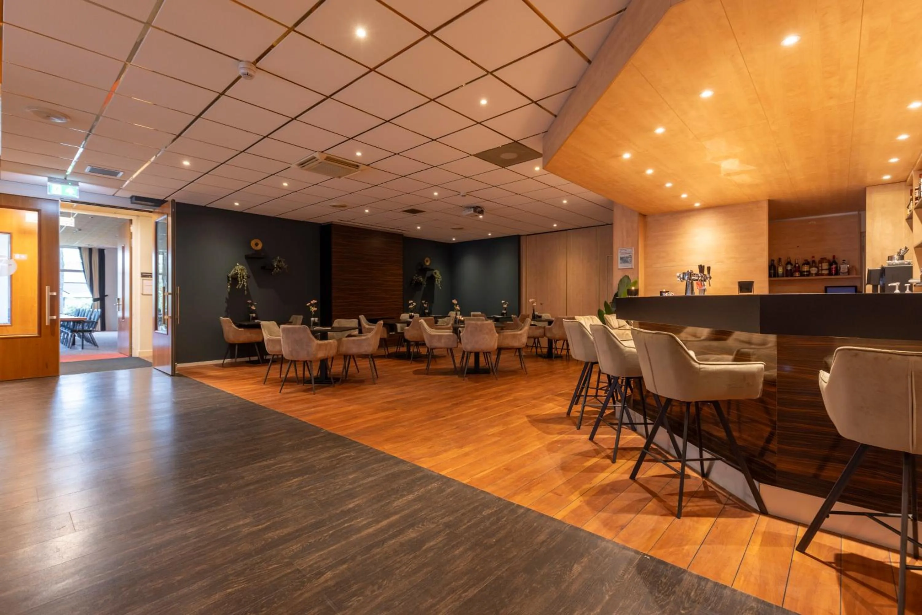 Lounge or bar in Fletcher Hotel-Restaurant Langewold