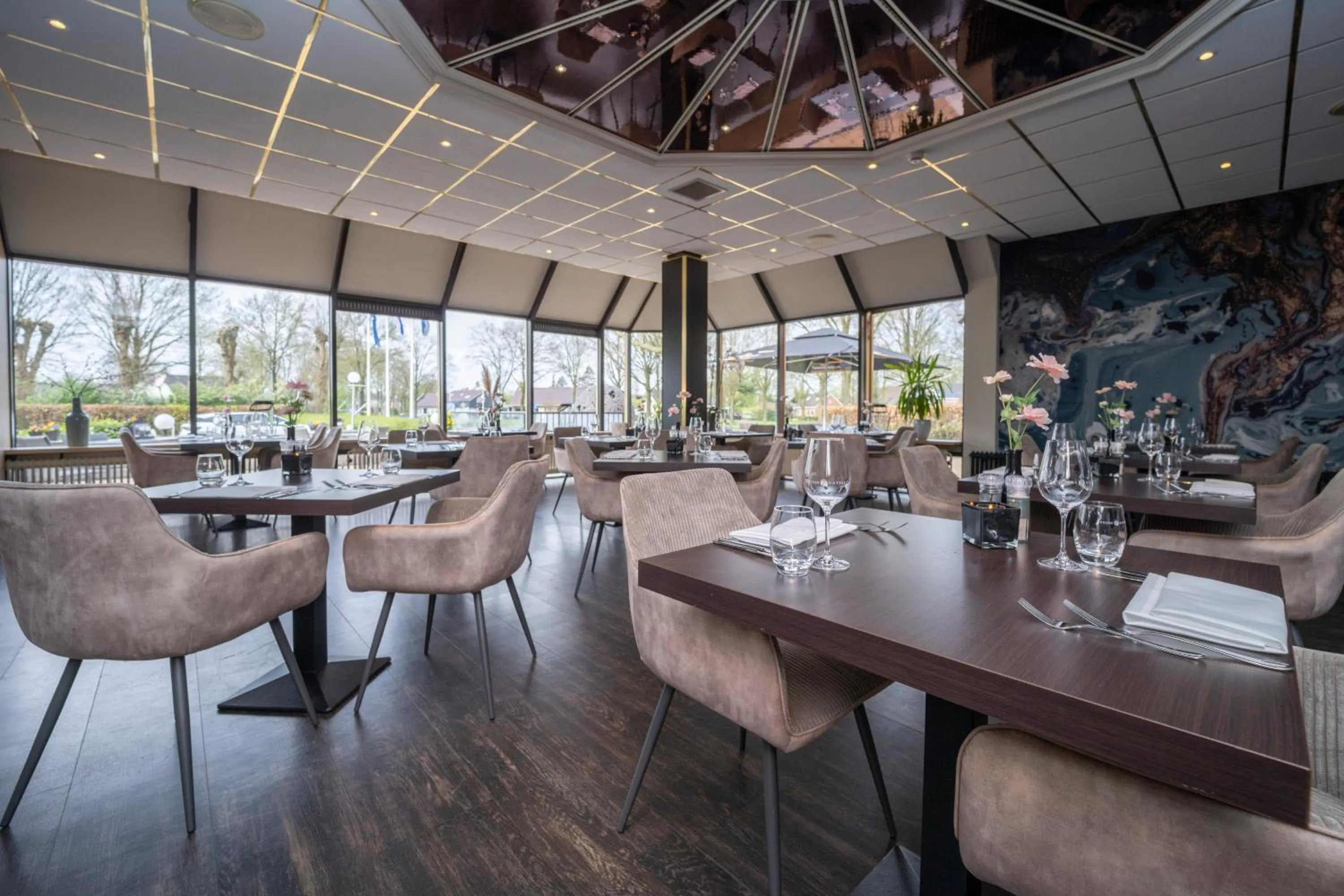 Restaurant/places to eat in Fletcher Hotel-Restaurant Langewold