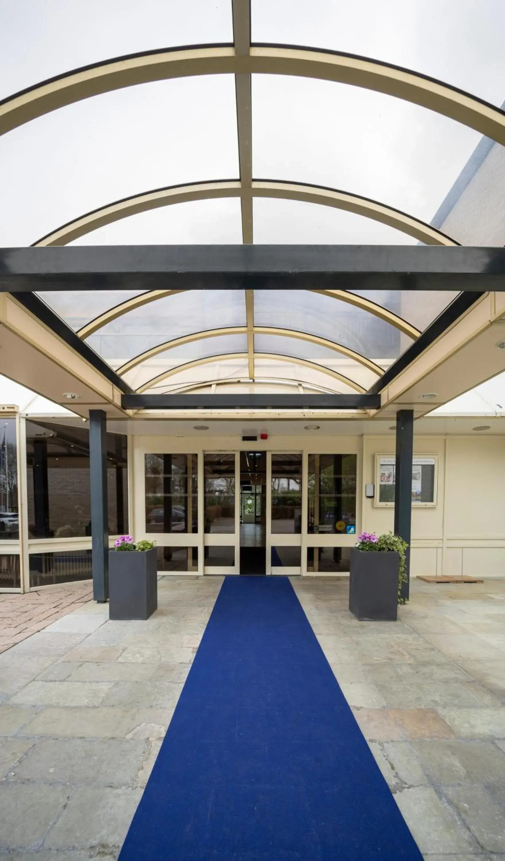 Facade/entrance in Fletcher Hotel-Restaurant Langewold Facade/entrance in Fletcher Hotel-Restaurant Langewold