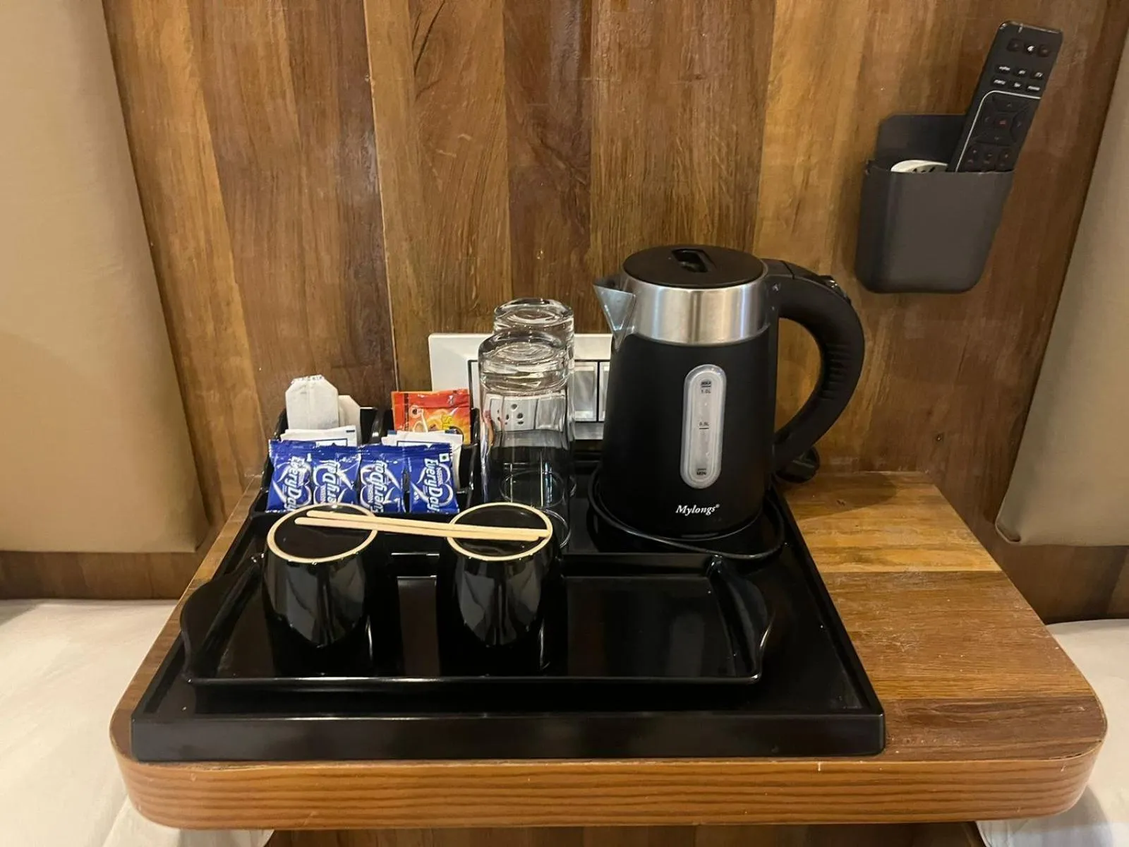 Coffee/tea facilities in Hotel Avenue Suites Near International Airport Bangalore