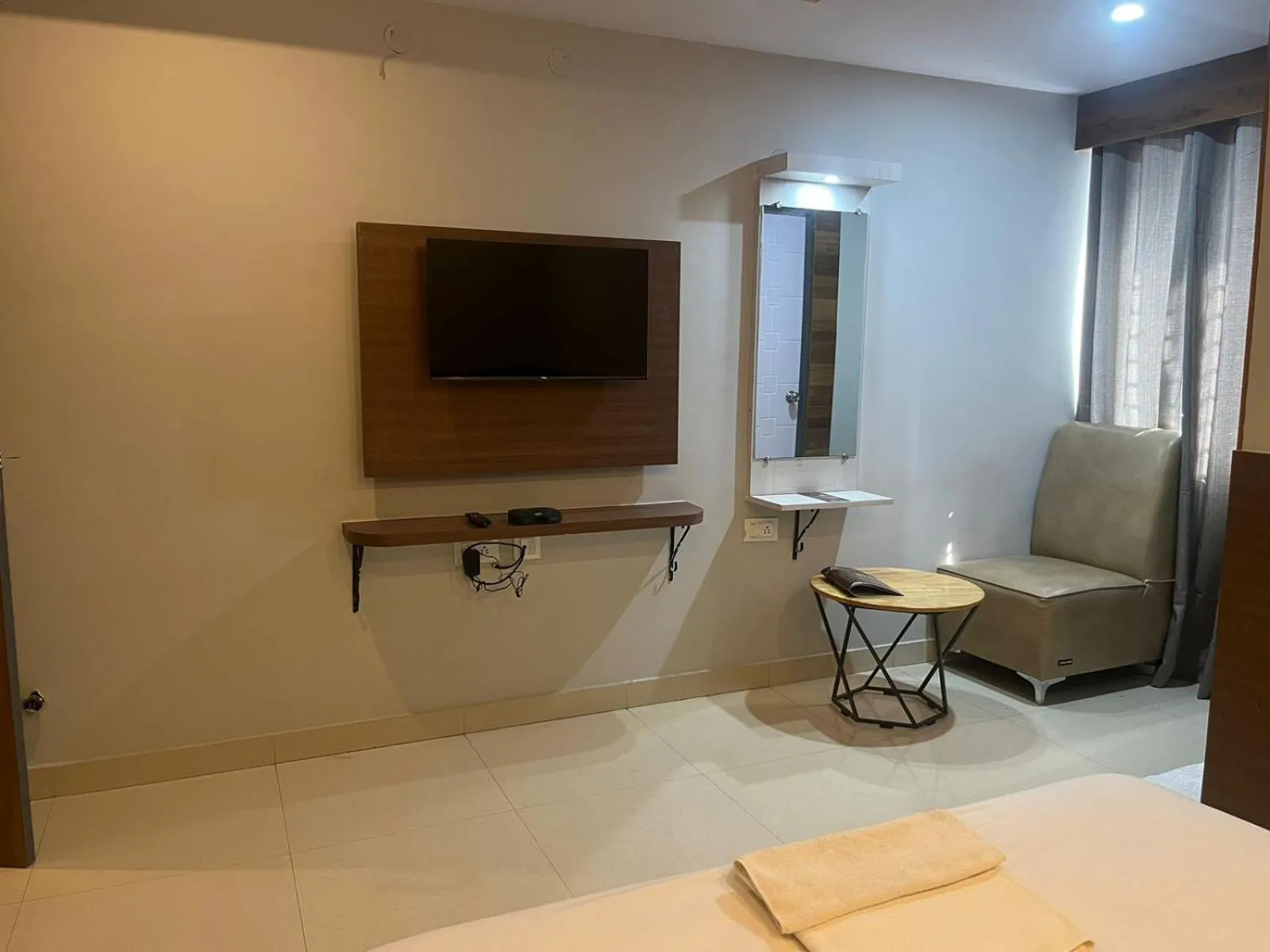 Bed in Hotel Avenue Suites Near International Airport Bangalore