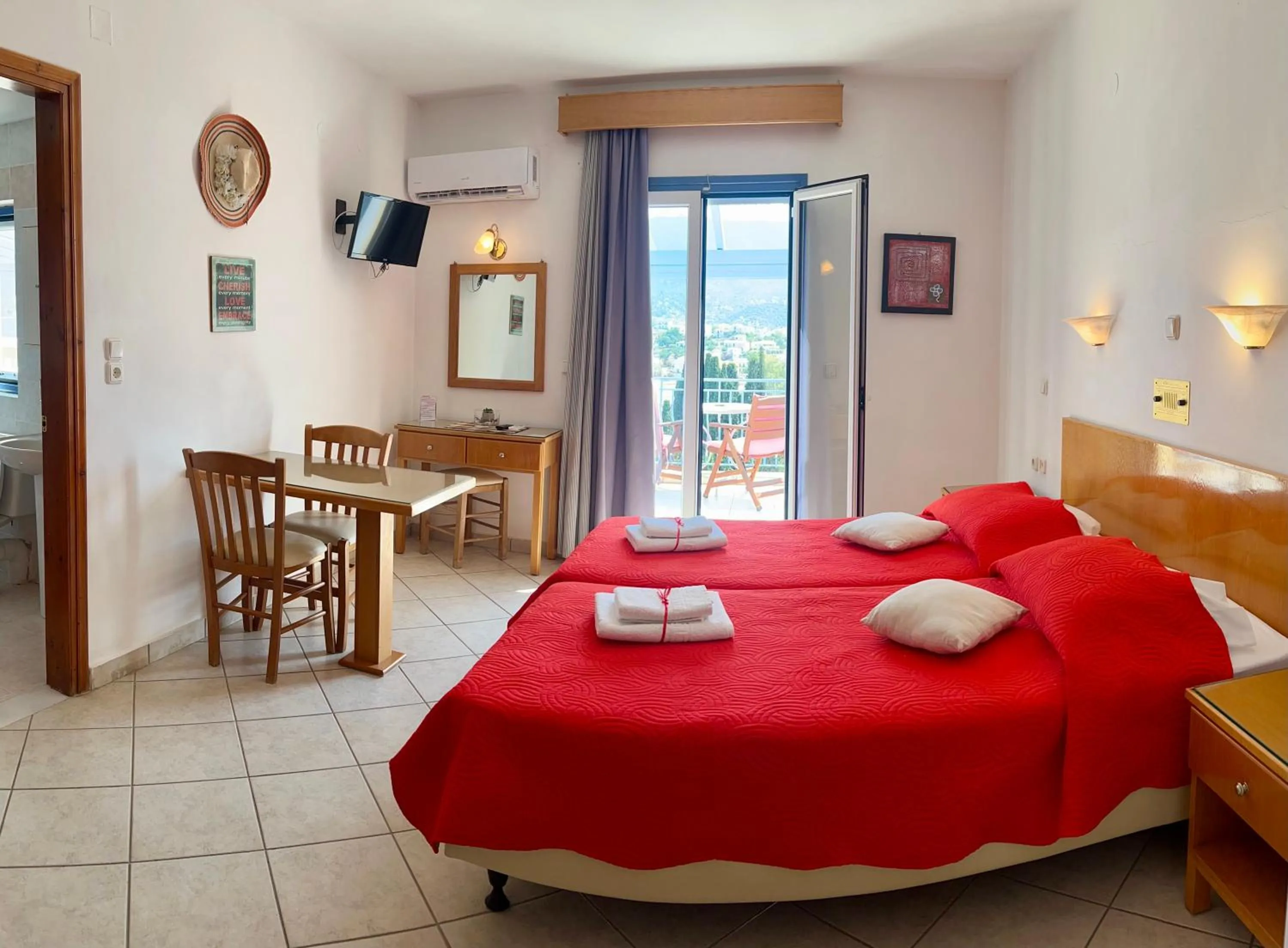 Bedroom, Bed in KTM Sunny Villas