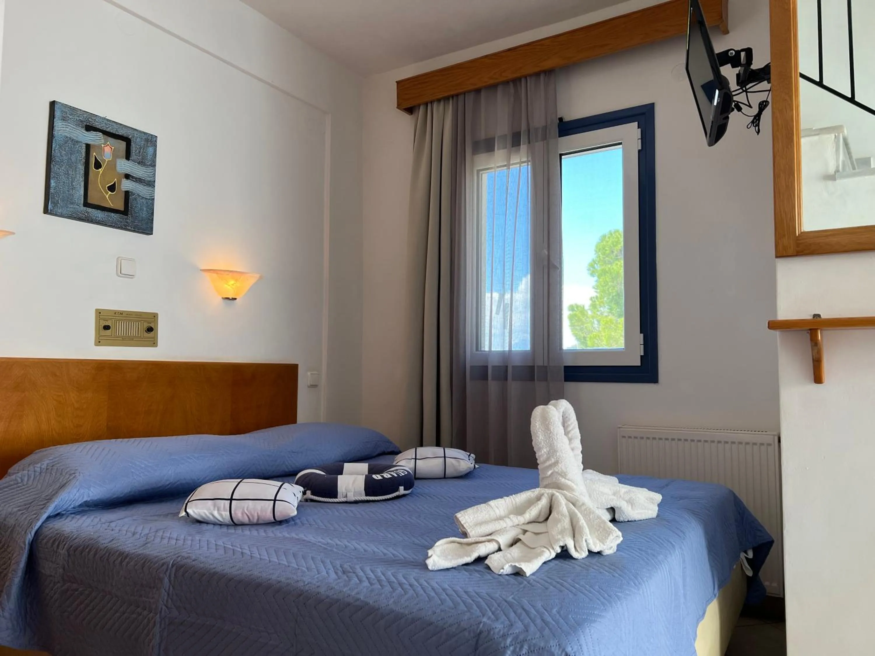 Bed in KTM Sunny Villas