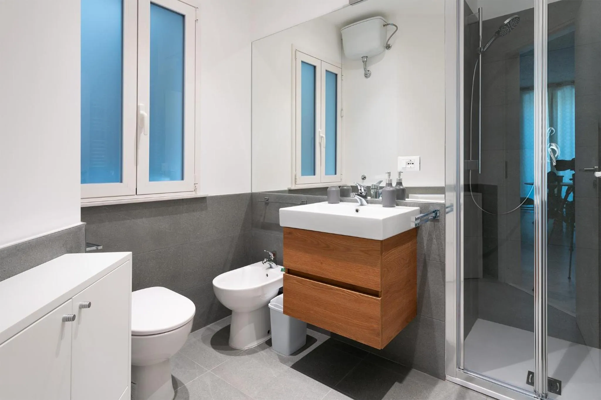 Shower in Dimora Florio