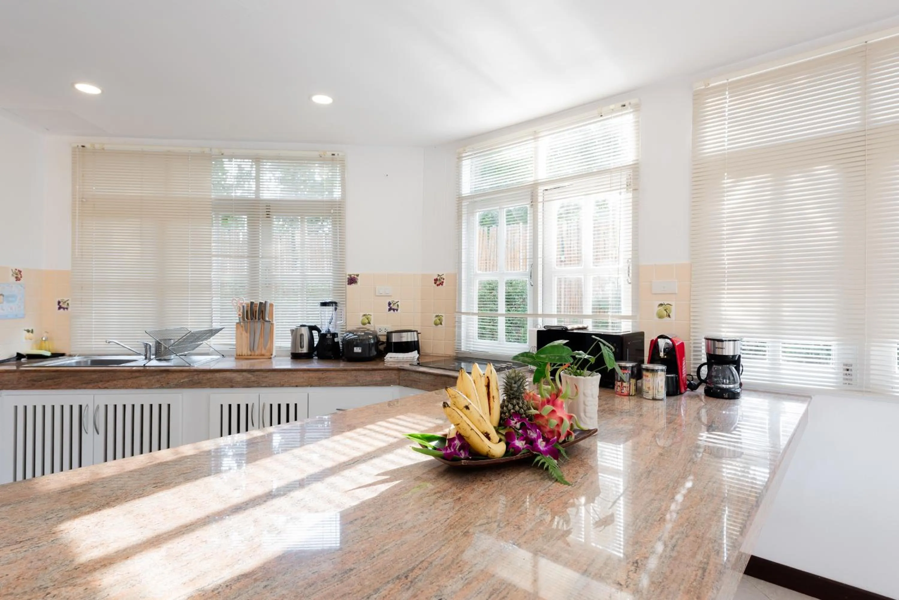 Kitchen or kitchenette in Twin Villas Ao Nang