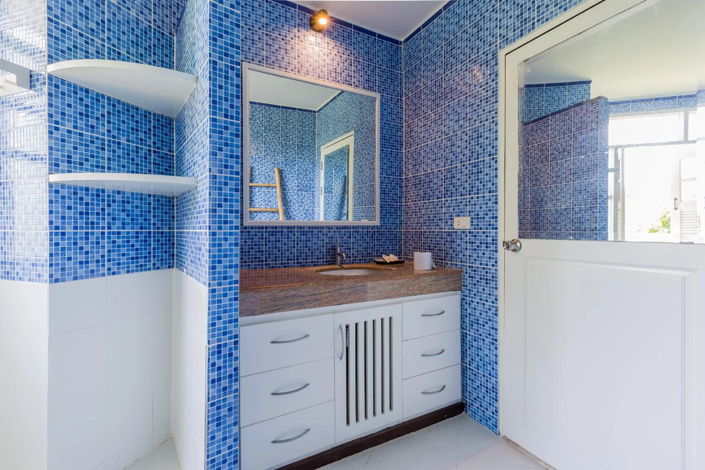 Bathroom in Twin Villas Ao Nang