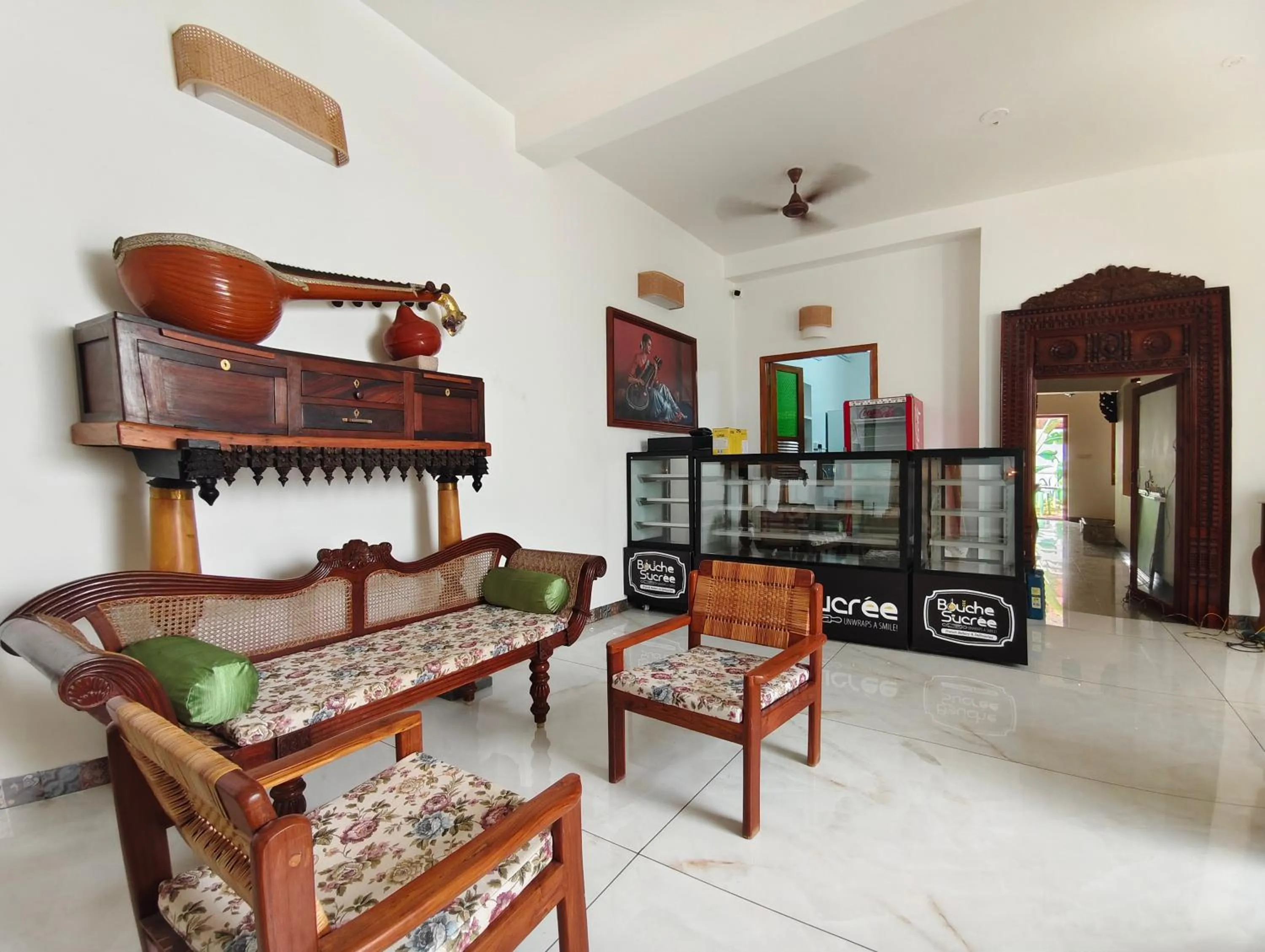 Seating area in Bel Abri Colonial Living, Pondicherry