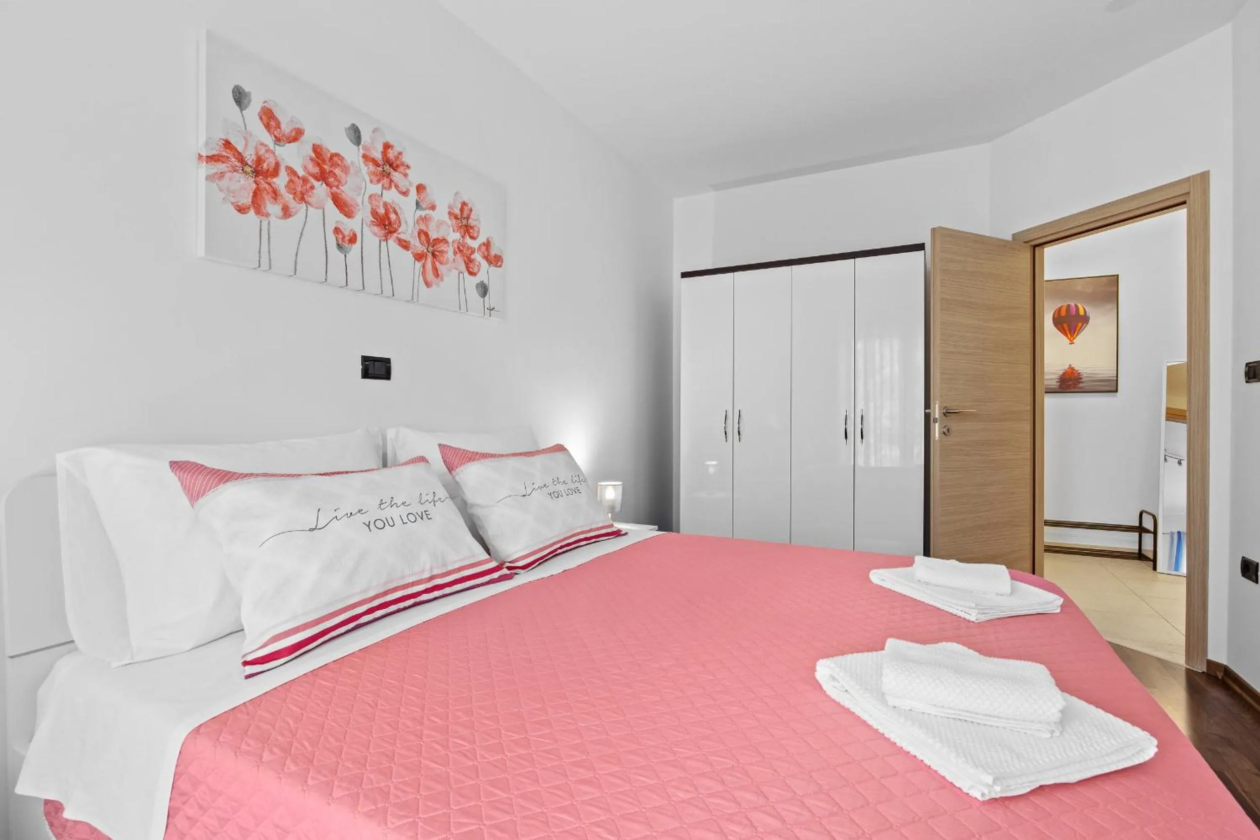 Bed in Feniks Fažana apartman