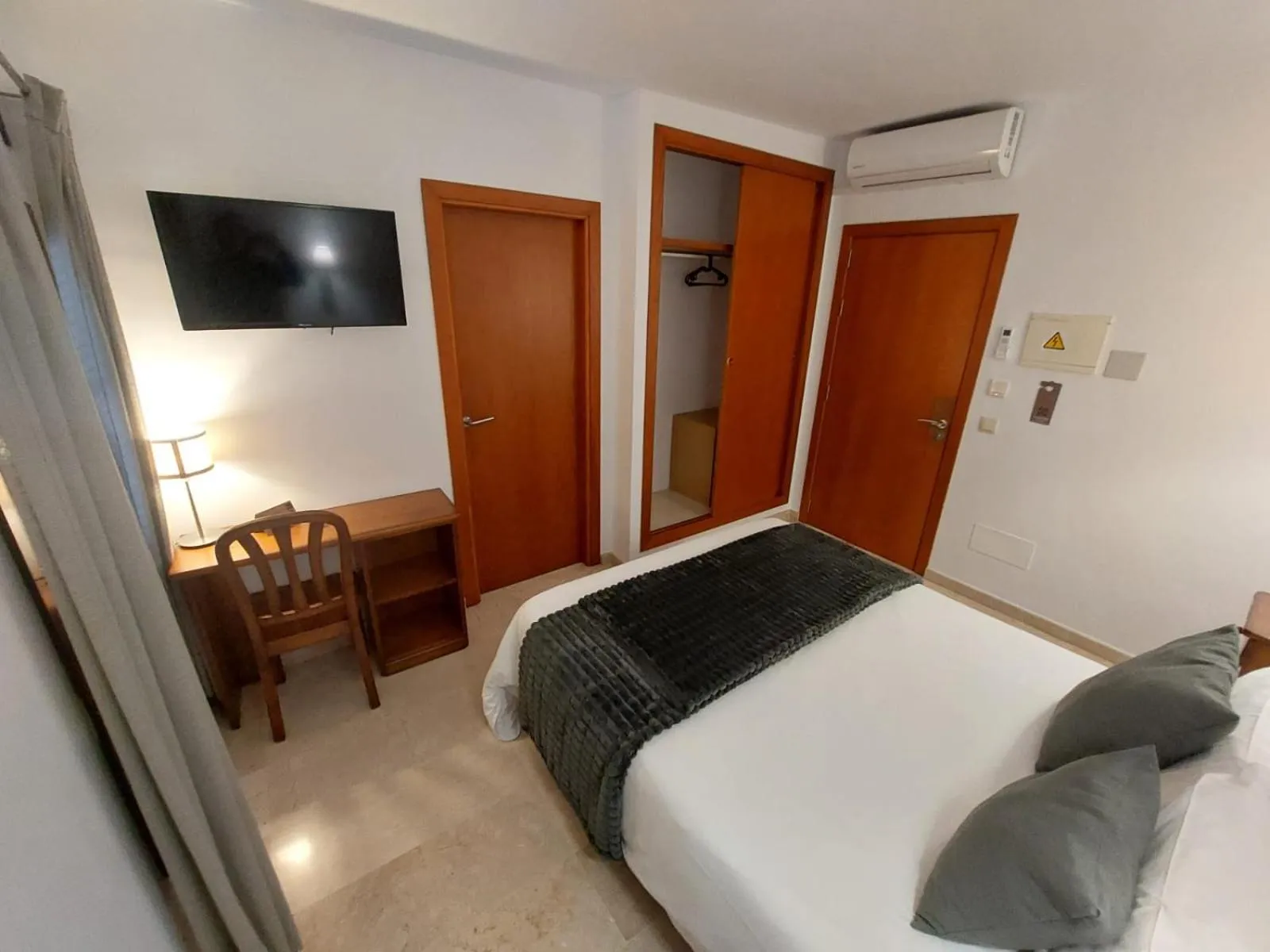 Bed in My Rooms Manacor Centre by My Rooms Hotels