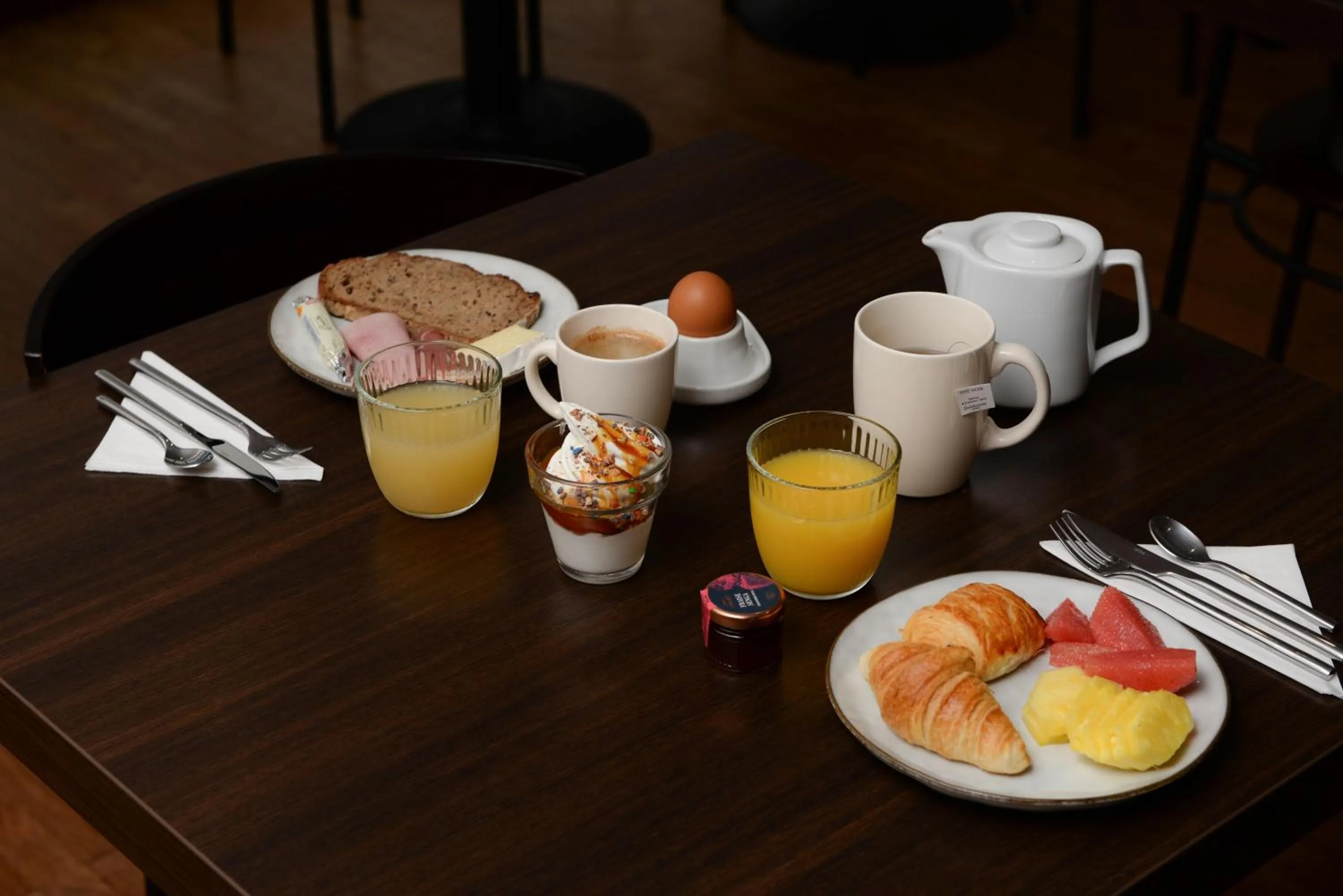 Buffet breakfast in Kyriad Prestige Les Sables d'Olonne - Plage - Centre des Congrès