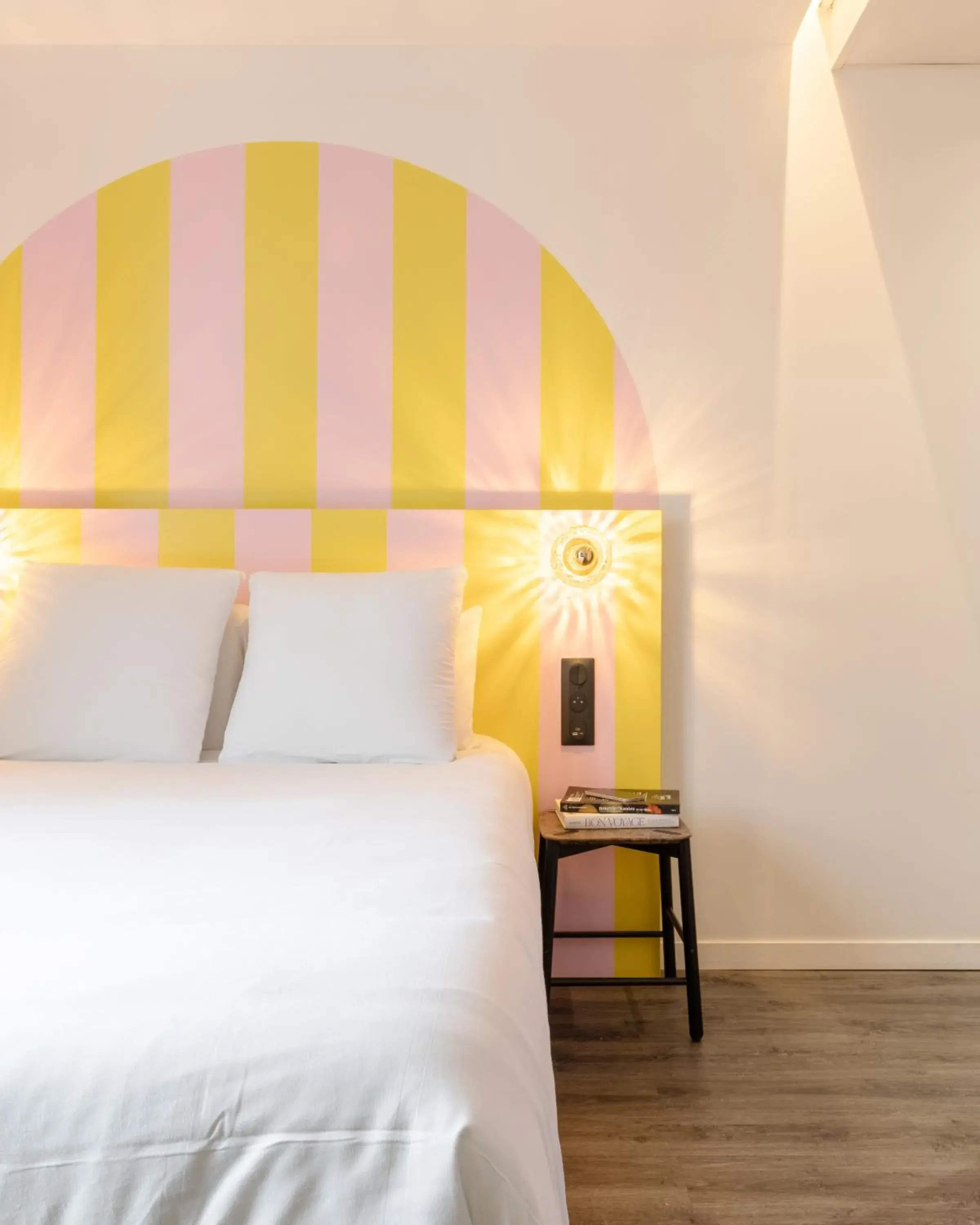 Bed in DEMAIN Hôtel Bed in DEMAIN Hôtel