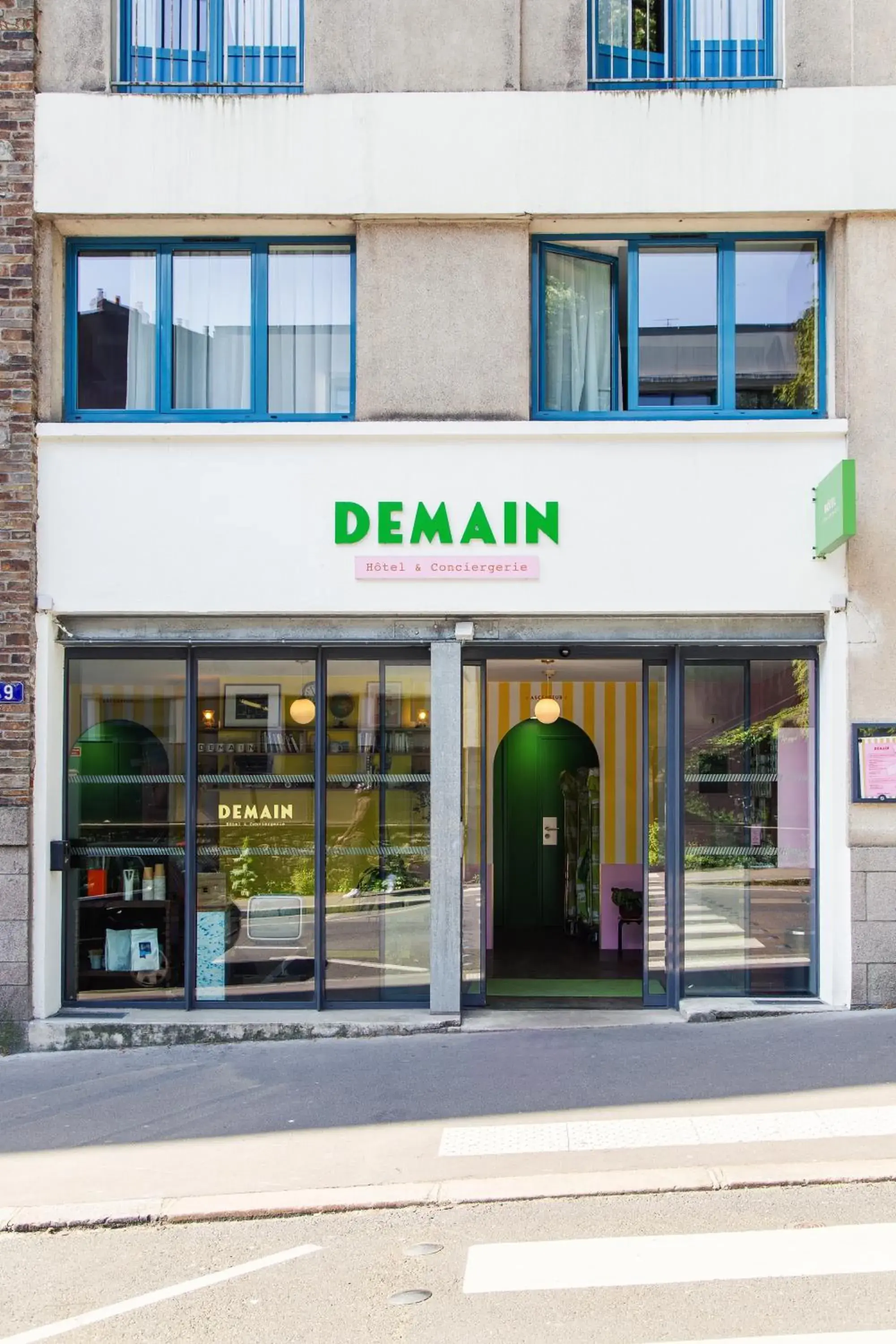 Property building in DEMAIN Hôtel Property building in DEMAIN Hôtel