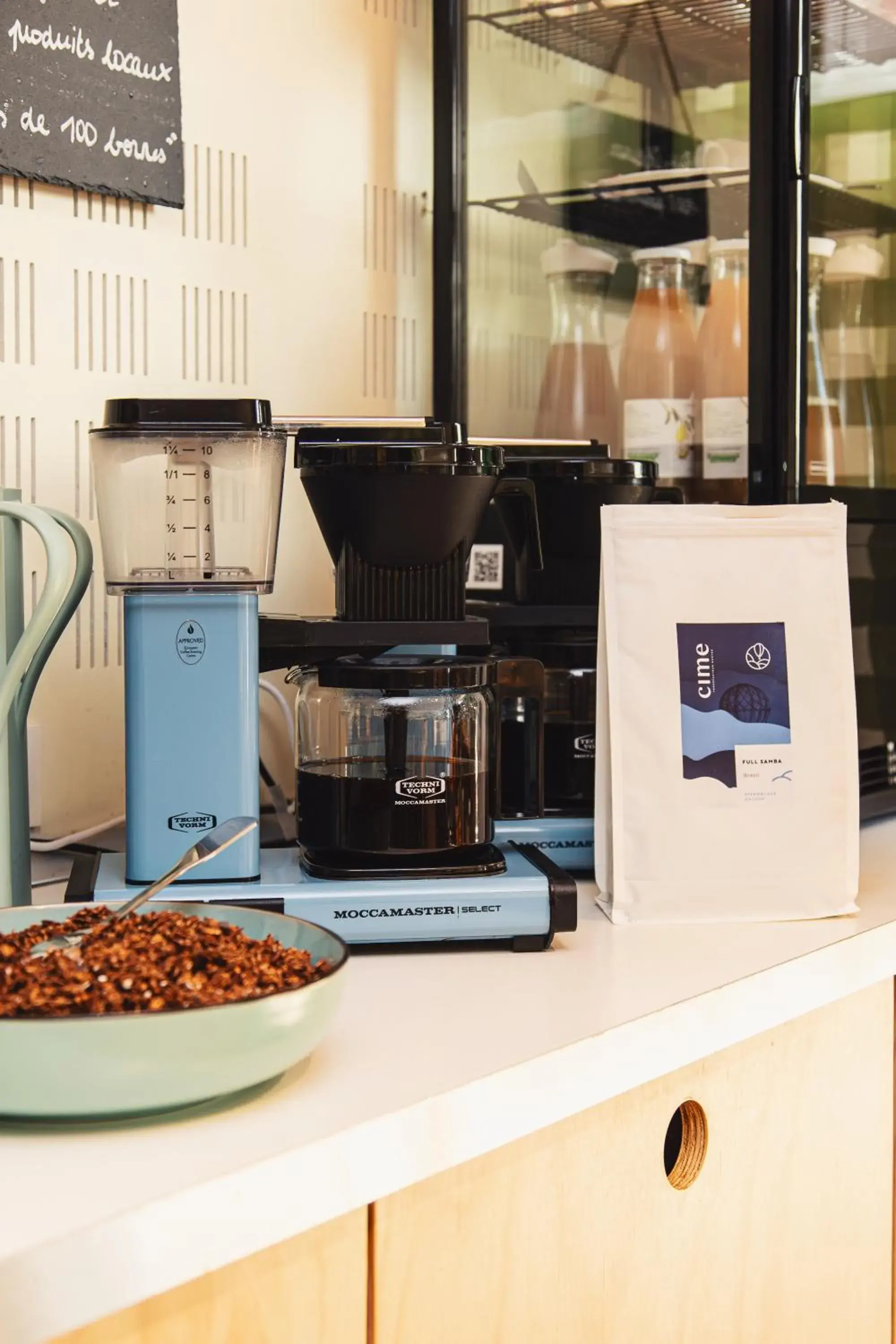 Buffet breakfast in DEMAIN Hôtel Buffet breakfast in DEMAIN Hôtel