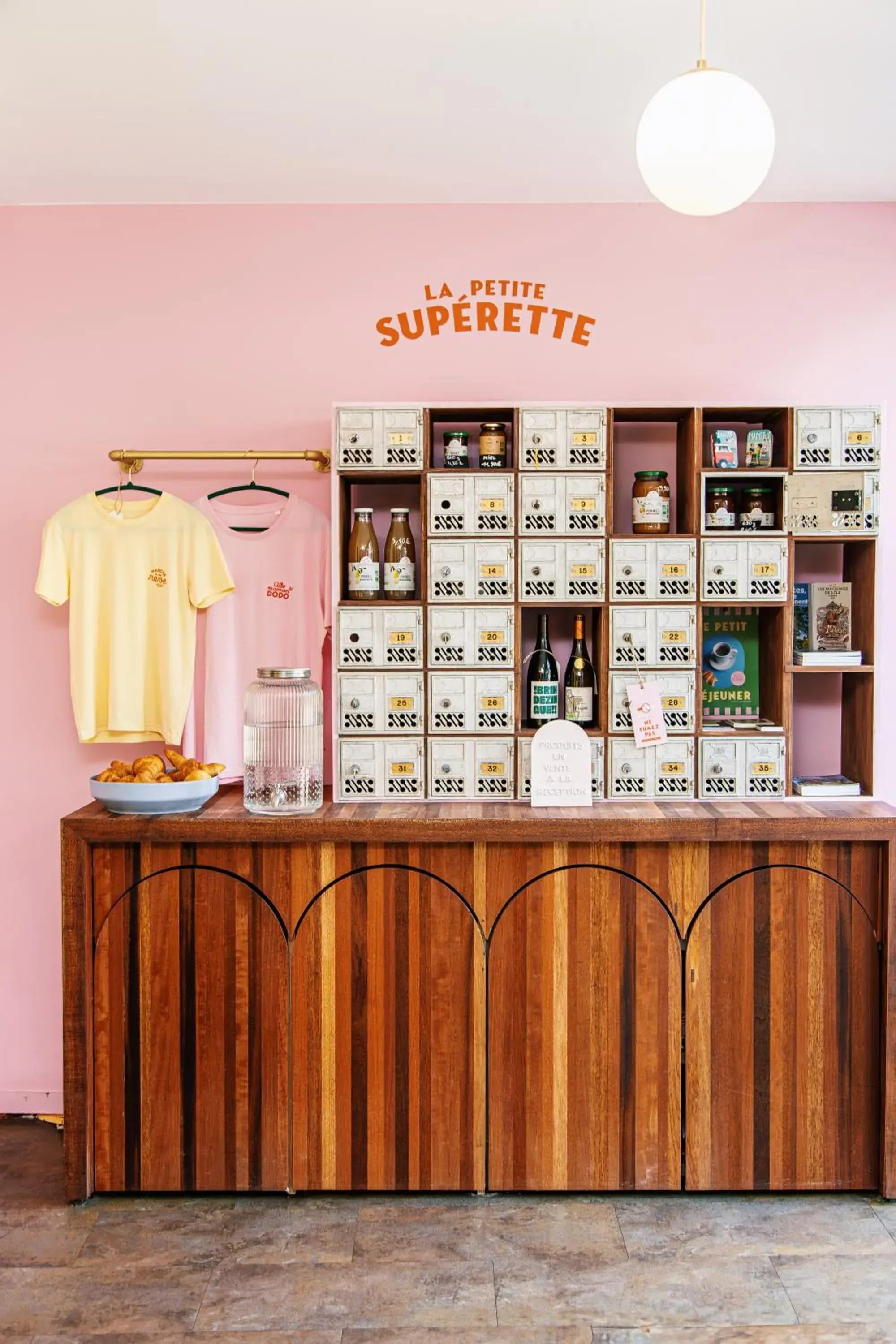 Lobby or reception in DEMAIN Hôtel Lobby or reception in DEMAIN Hôtel