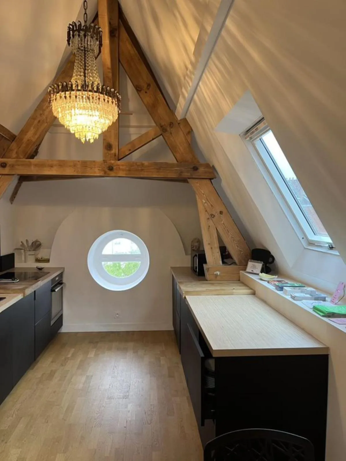 kitchen in DEMAIN Hôtel