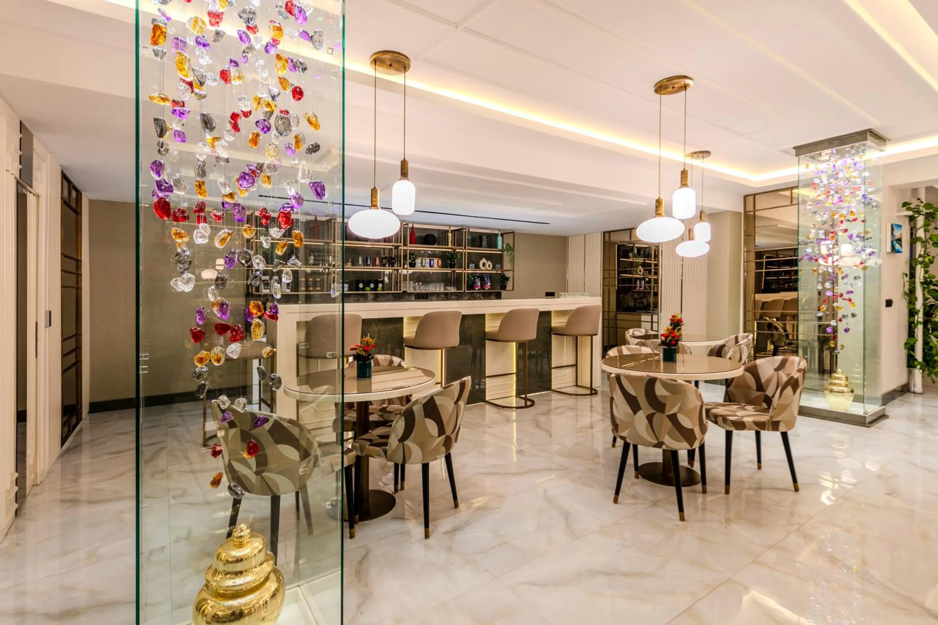 Lounge or bar in Atar Airport Hotel - Spa & Wellness