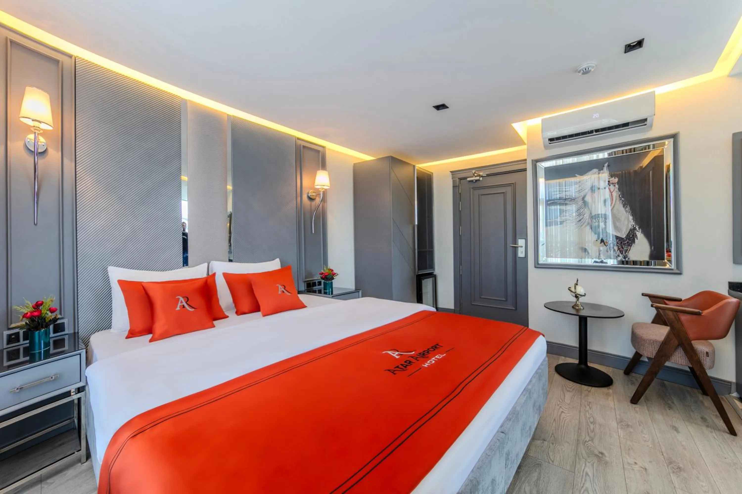 Photo of the whole room, Bed in Atar Airport Hotel - Spa & Wellness