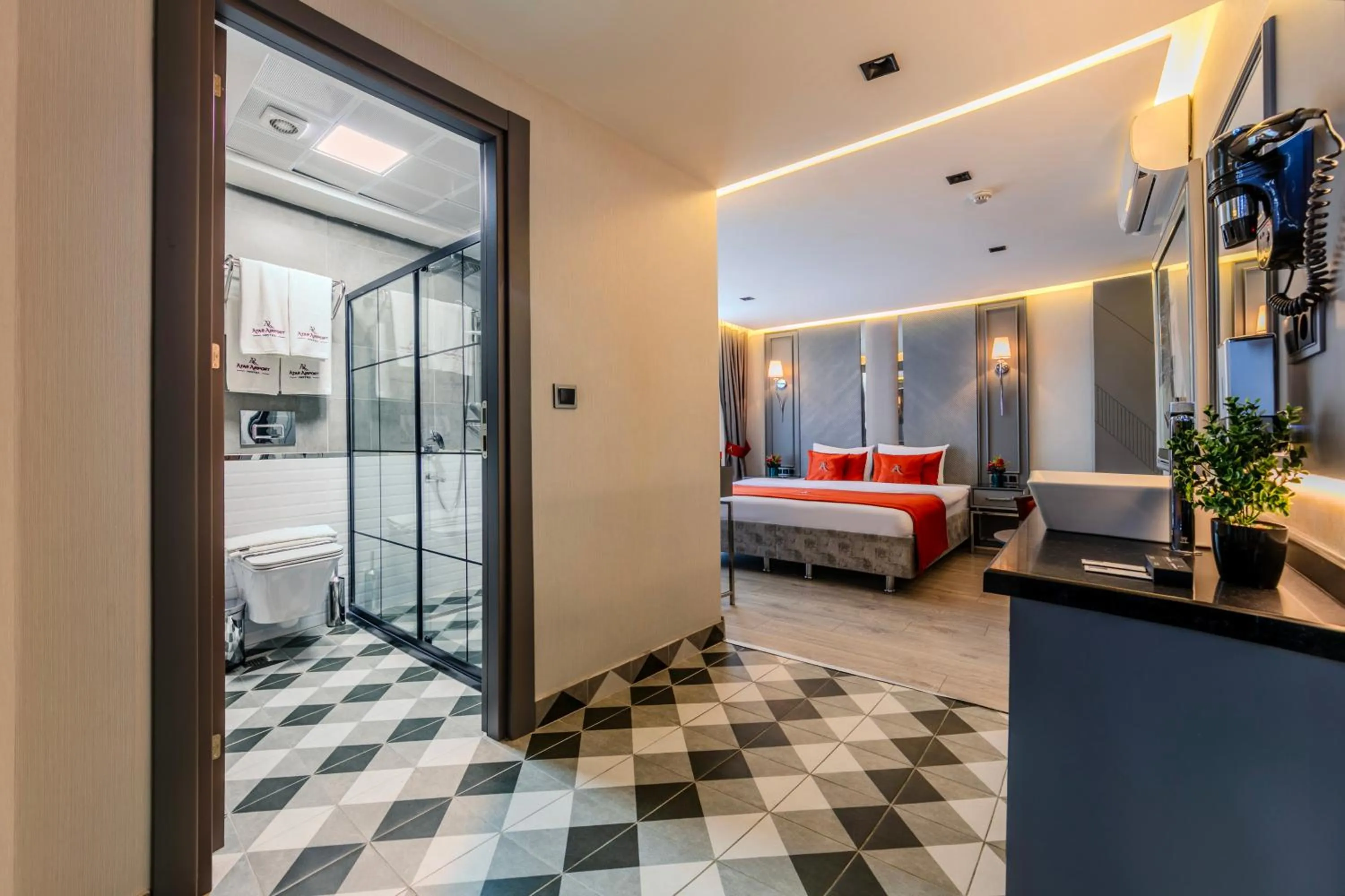 Photo of the whole room, Bed in Atar Airport Hotel - Spa & Wellness