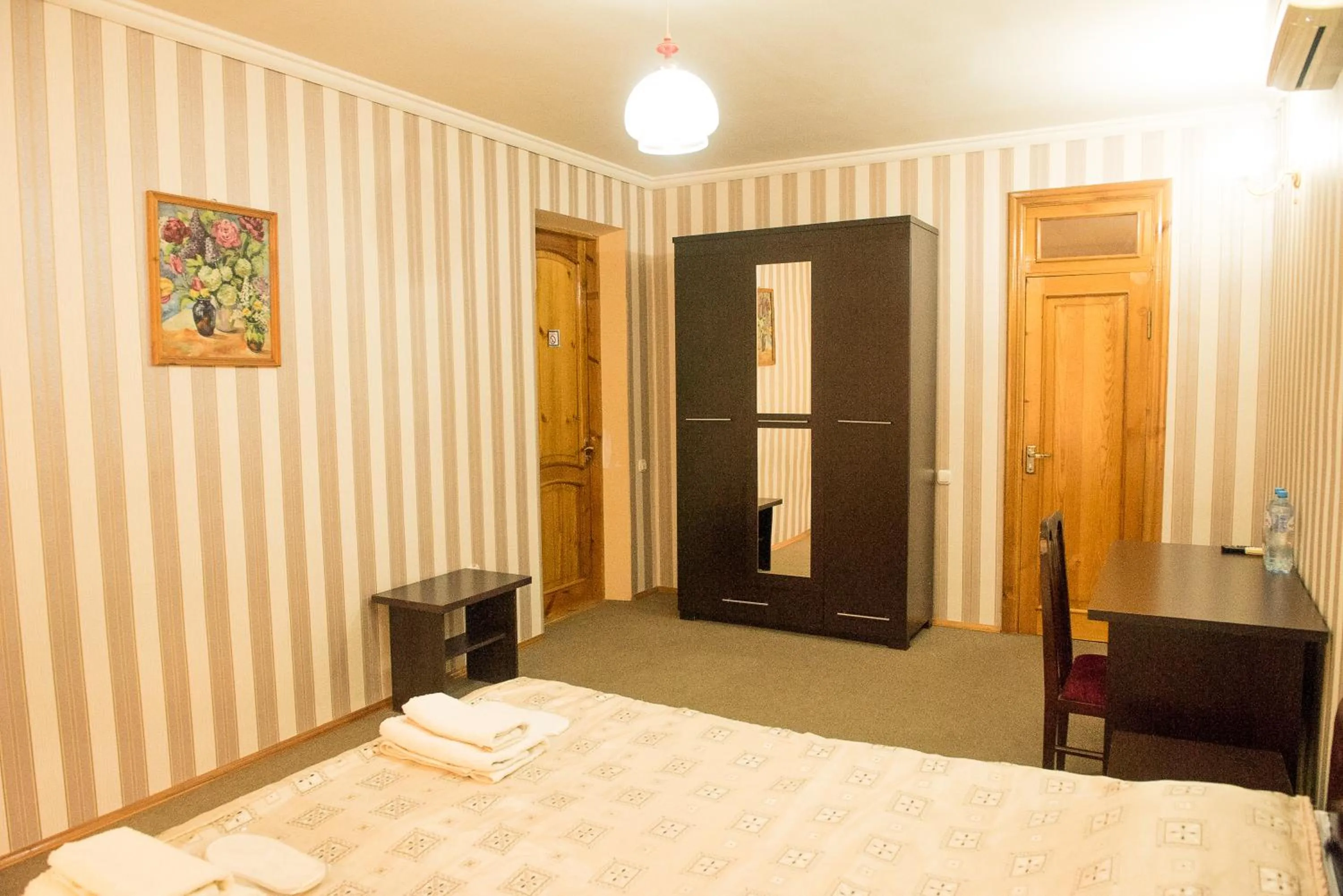 Bed in ZARINA SAMARKAND