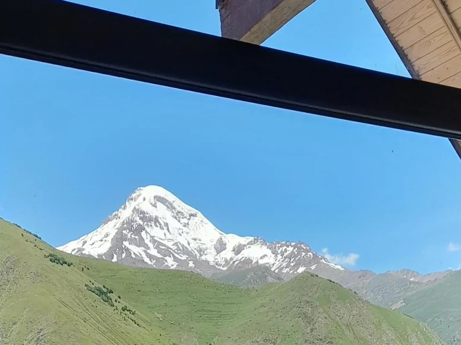 Three-Bedroom Villa in Mountain flower cottage Three-Bedroom Villa in Mountain flower cottage