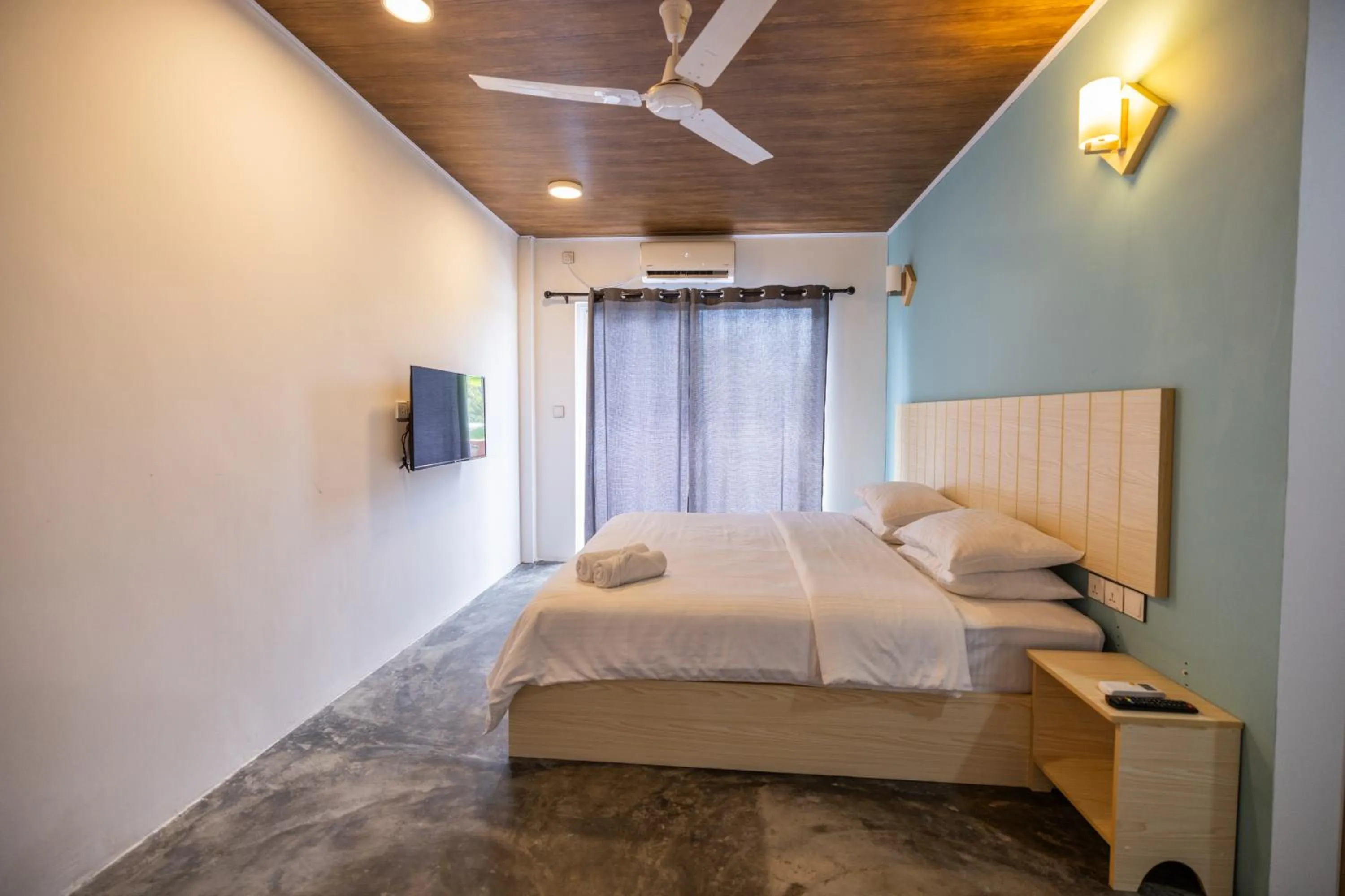 Bedroom in The Zen Den