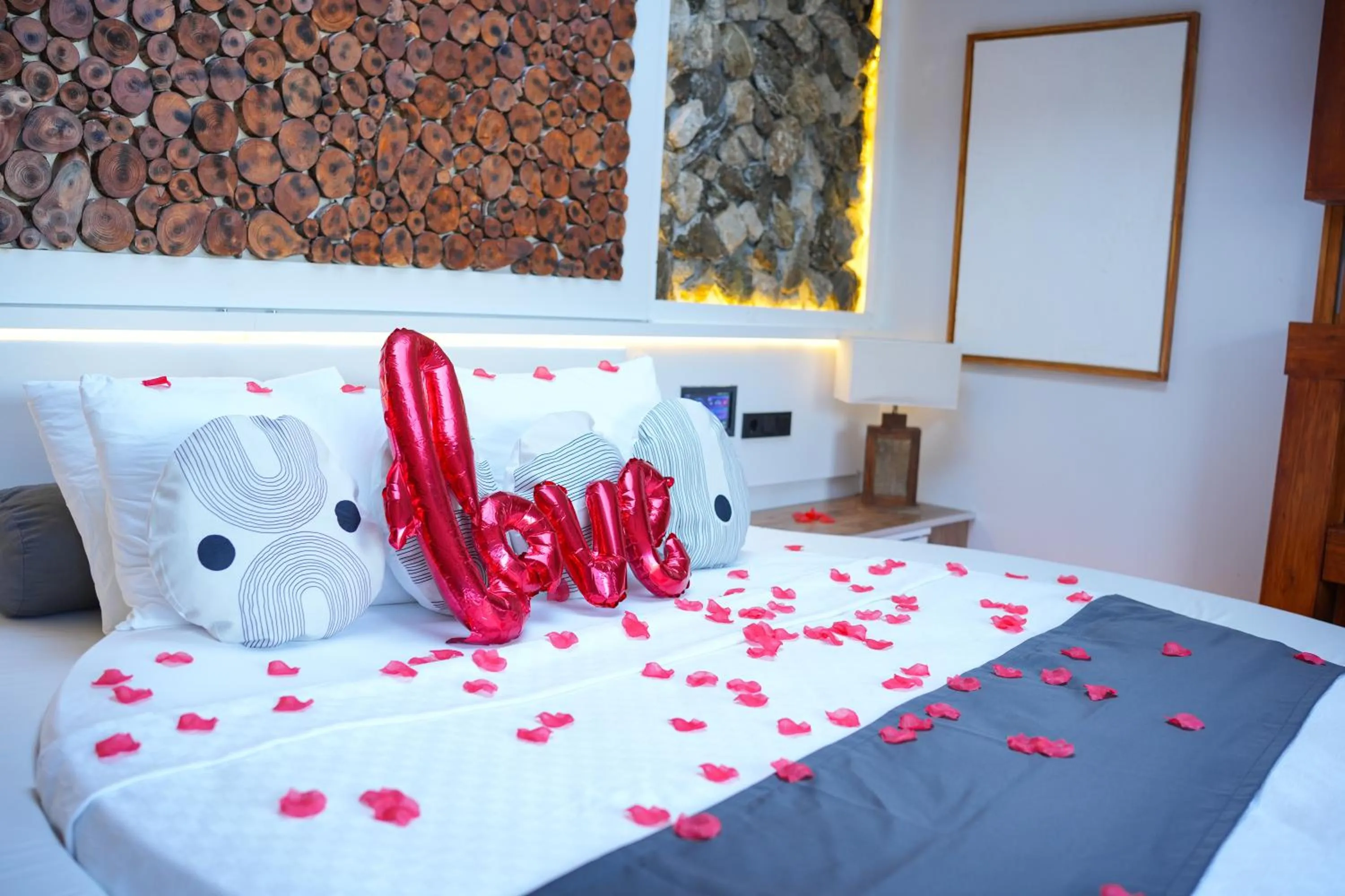 Bed in Ramitos Boutique Hotel